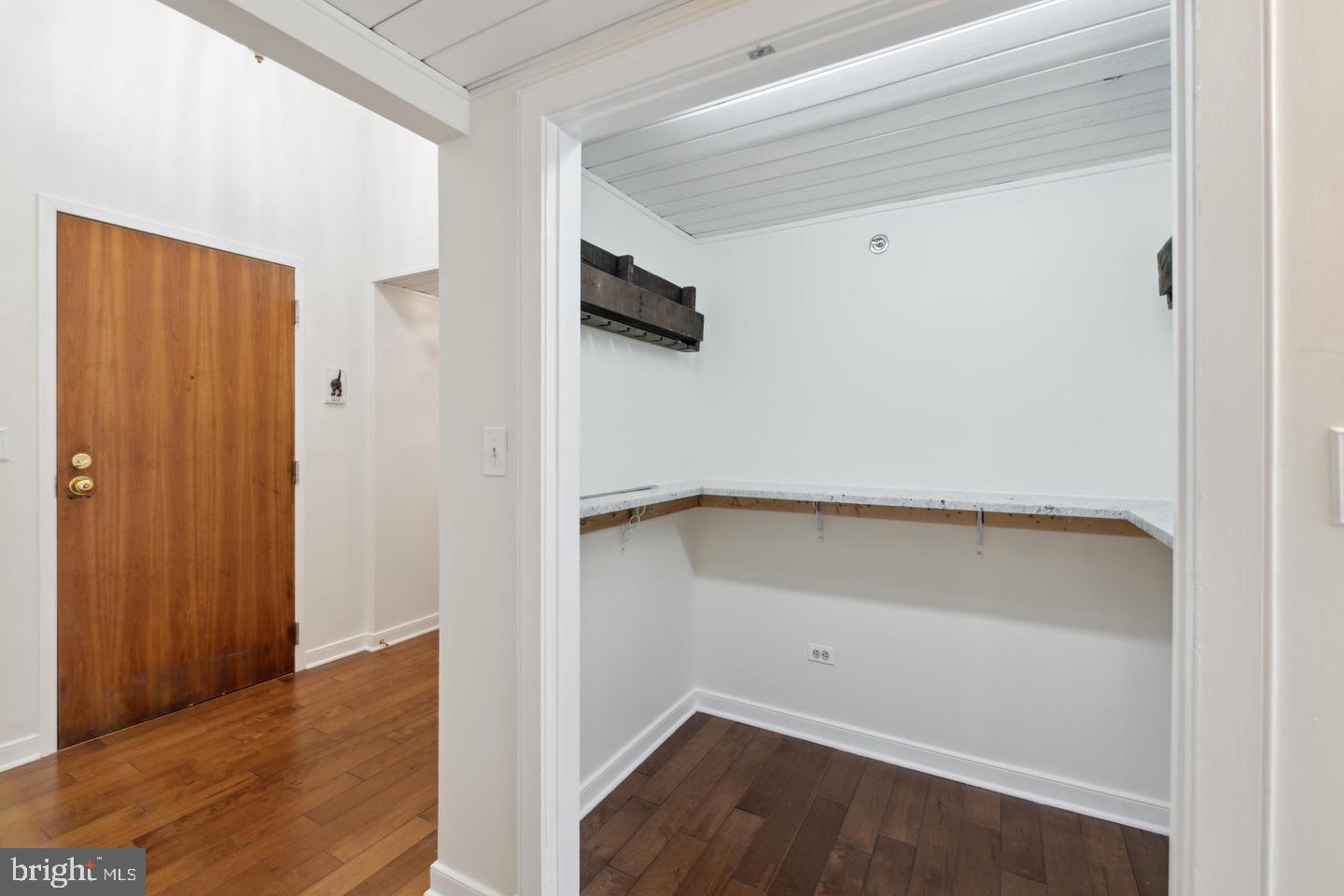 CANTON COVE - Residential Lease