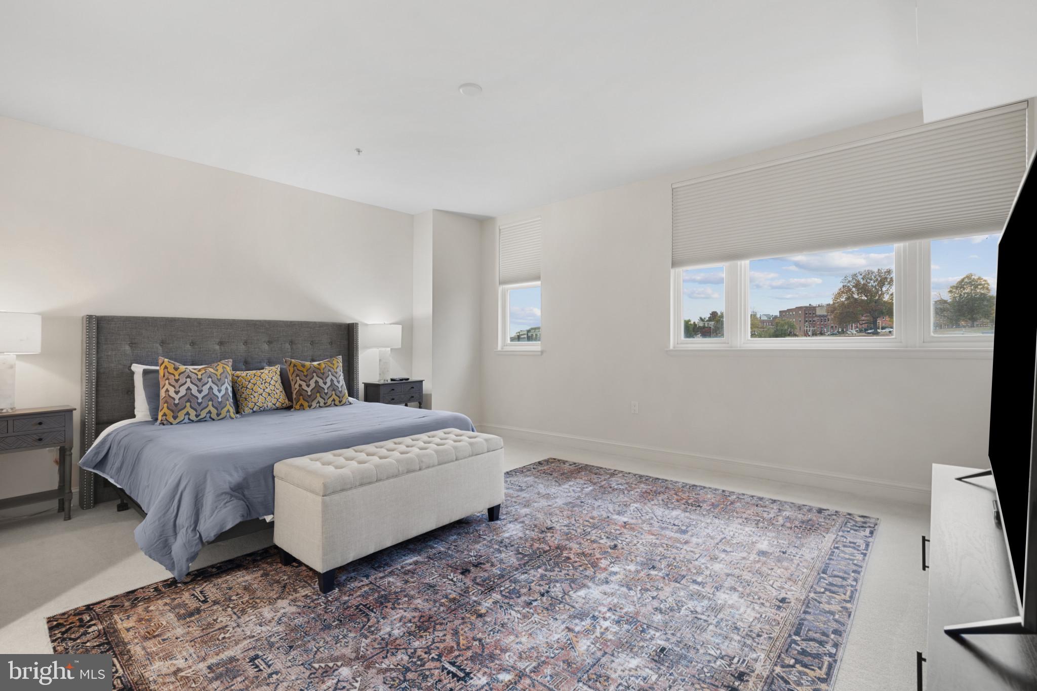 THE RITZ-CARLTON RESIDENCES - Residential Lease