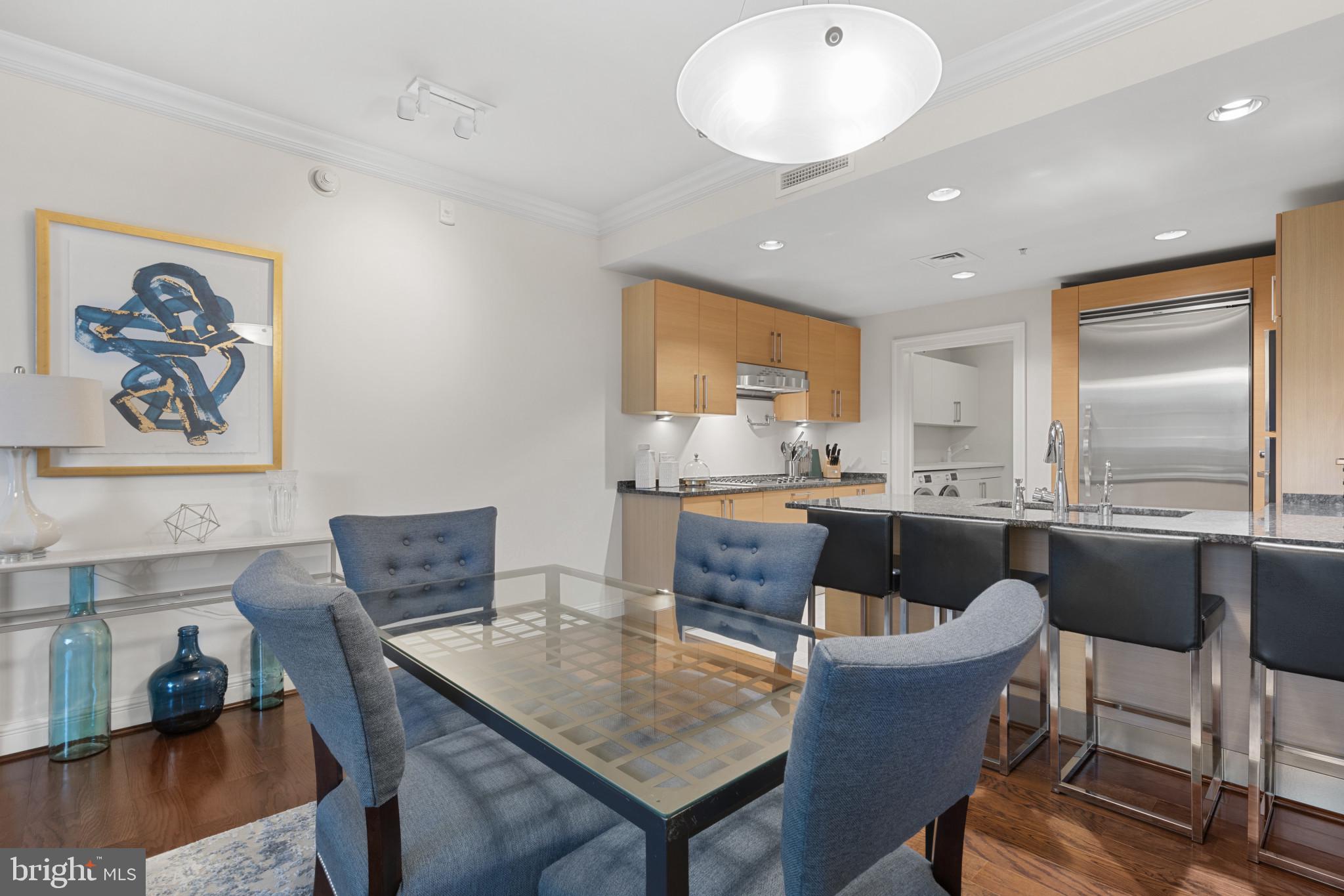 THE RITZ-CARLTON RESIDENCES - Residential Lease