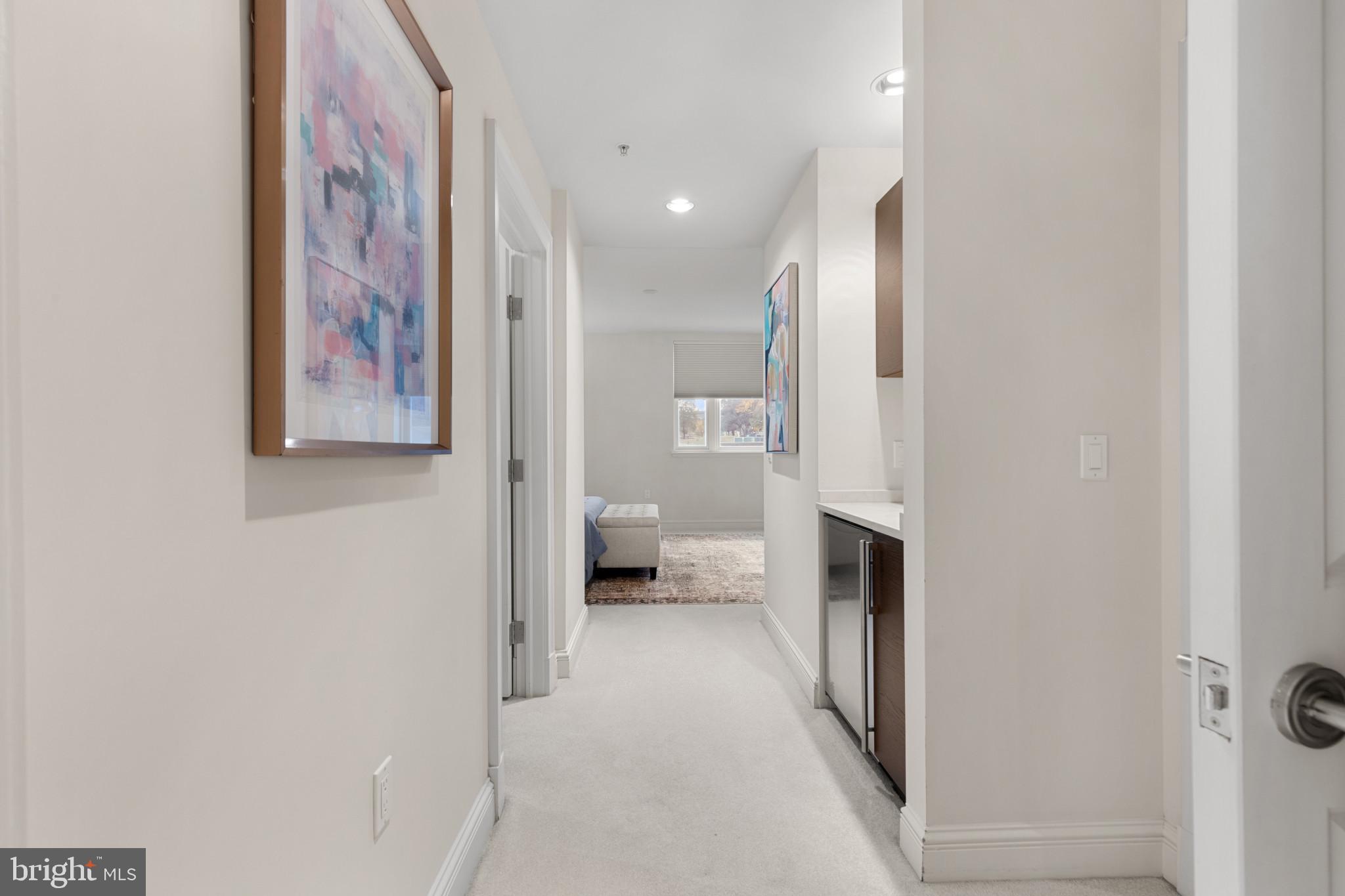 THE RITZ-CARLTON RESIDENCES - Residential Lease