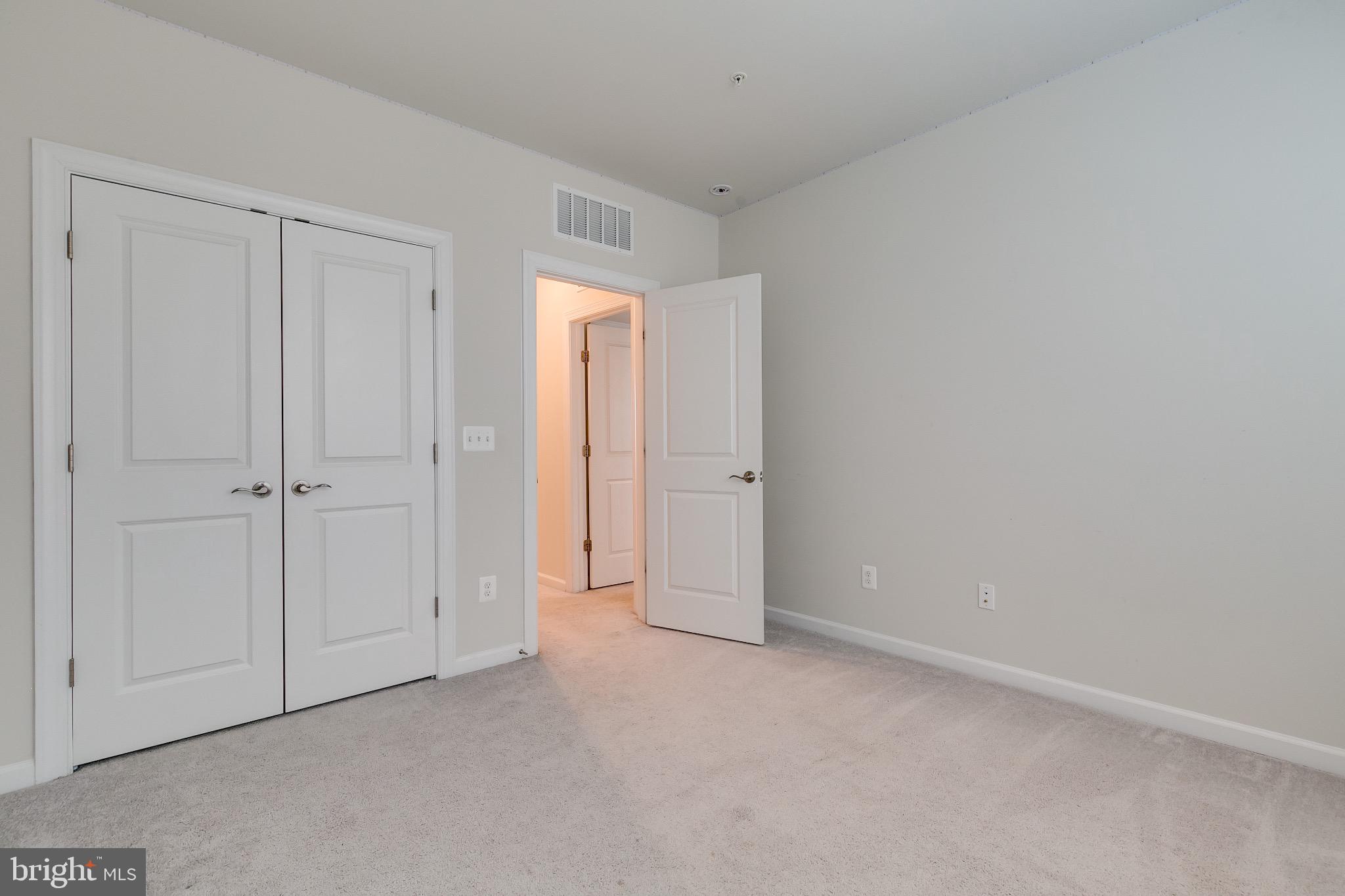 KINCORA - Residential Lease