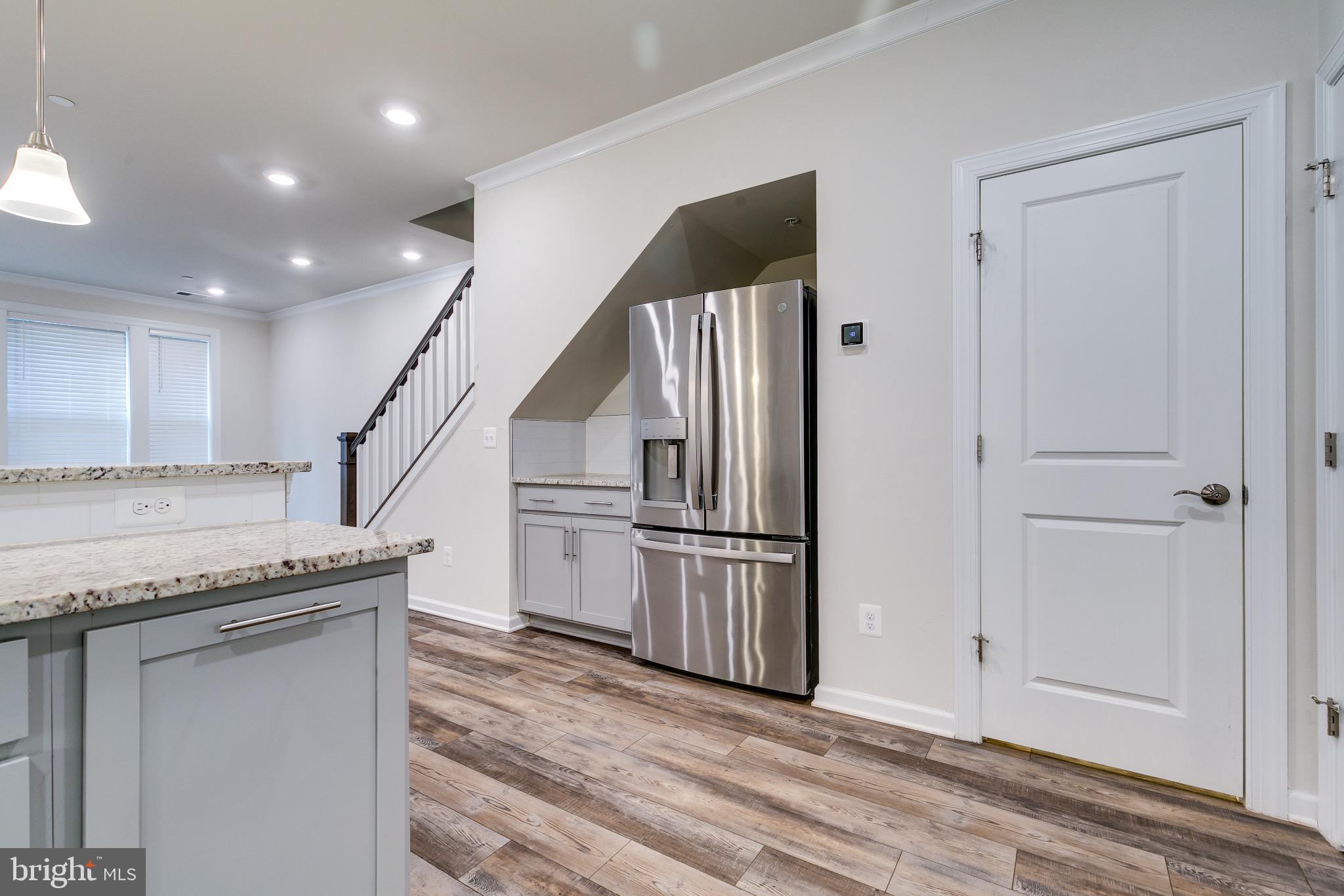 KINCORA - Residential Lease