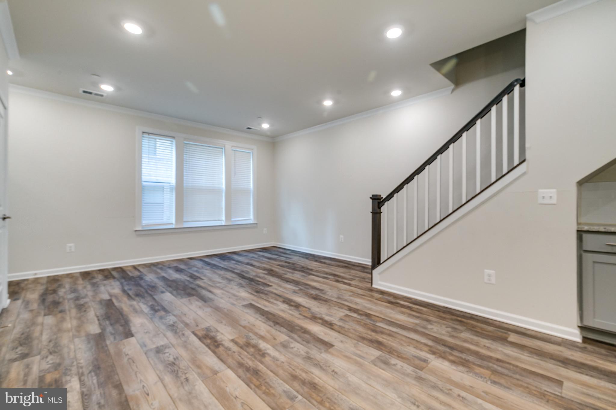 KINCORA - Residential Lease