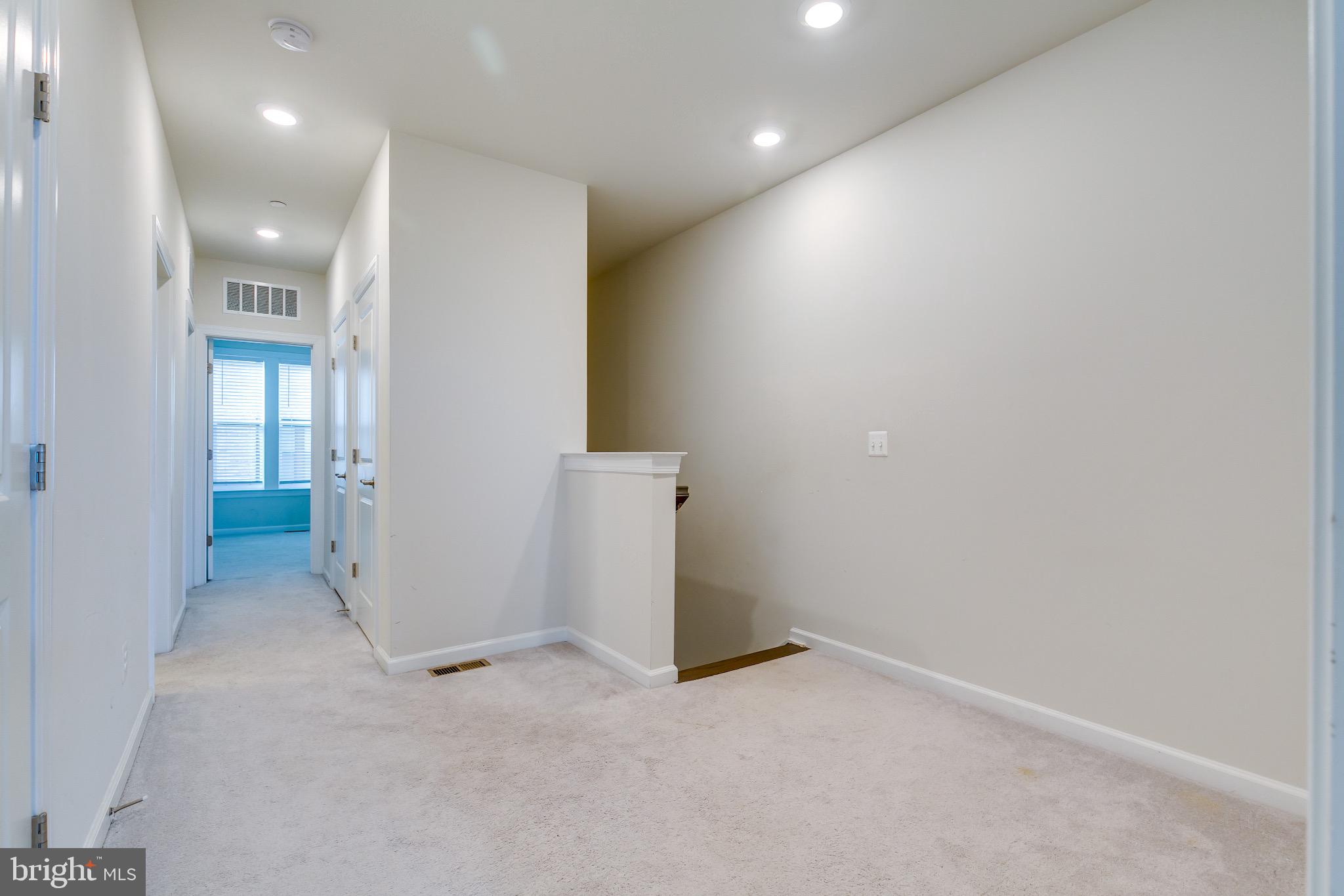 KINCORA - Residential Lease