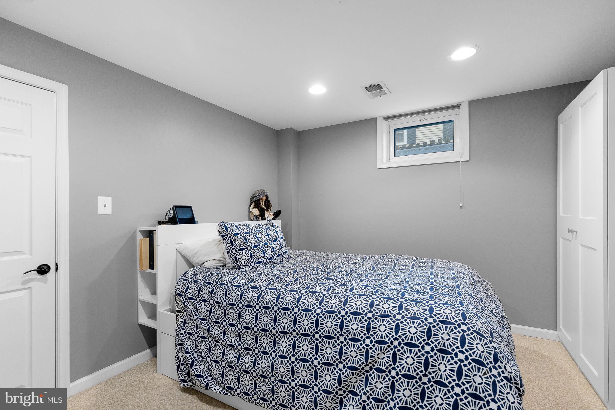 WESTMORE - Residential