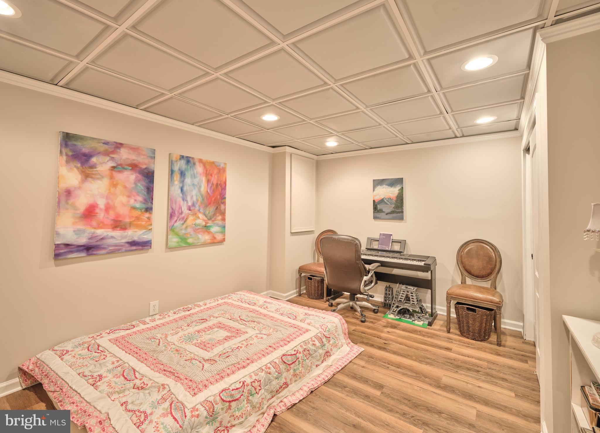 DEVONSHIRE ESTATES - Residential