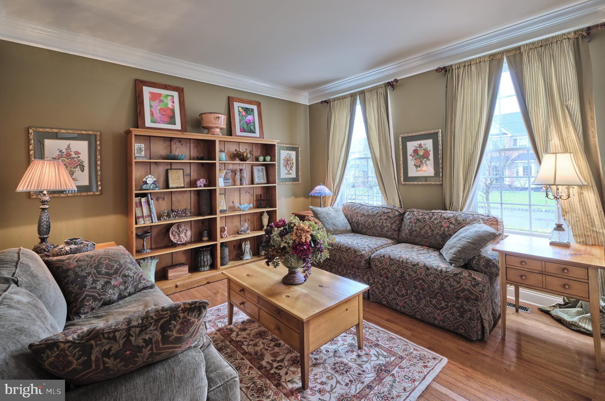 DEVONSHIRE ESTATES - Residential