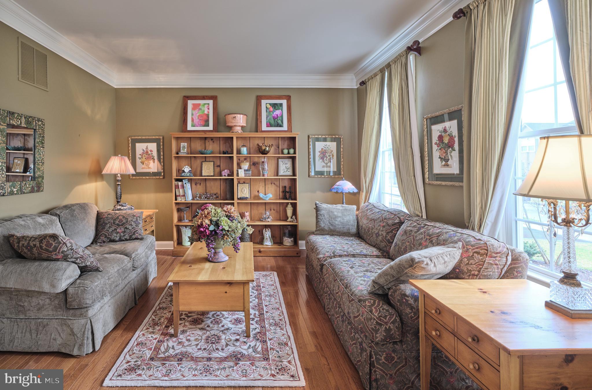 DEVONSHIRE ESTATES - Residential