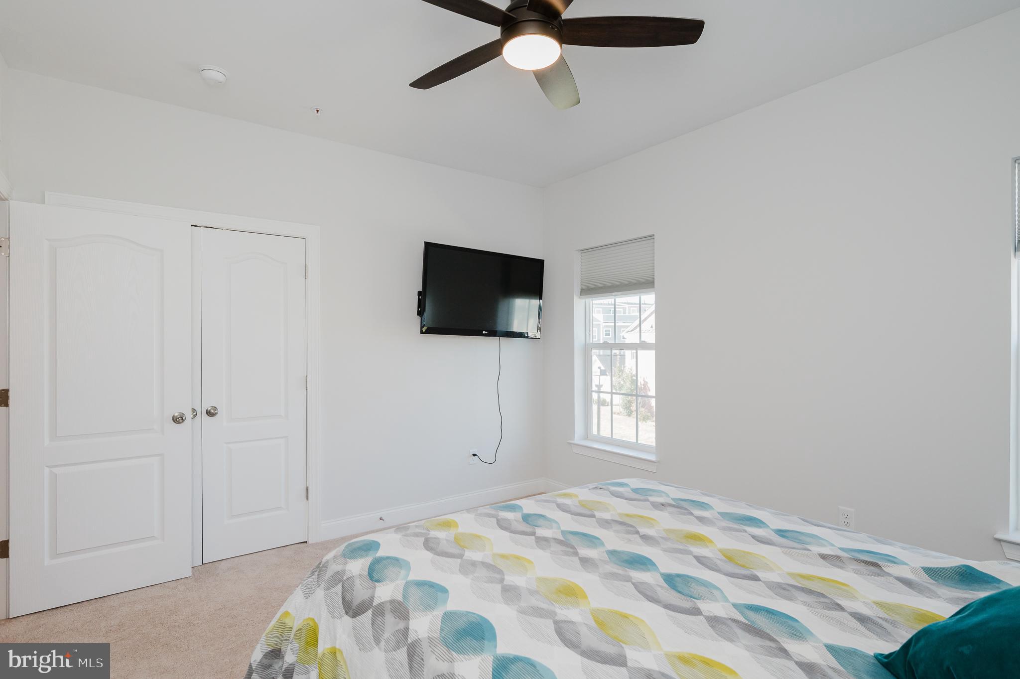 GREENLEIGH AT CROSSROADS - Residential