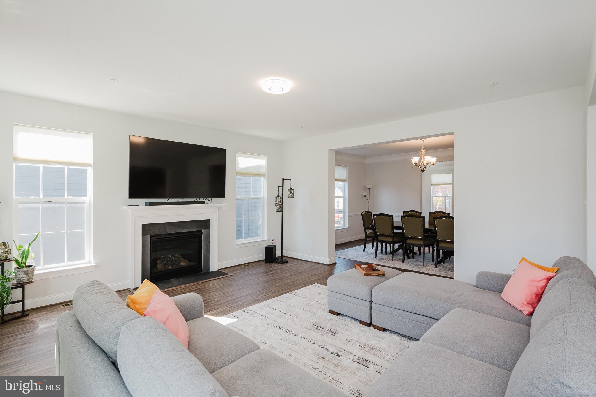 GREENLEIGH AT CROSSROADS - Residential