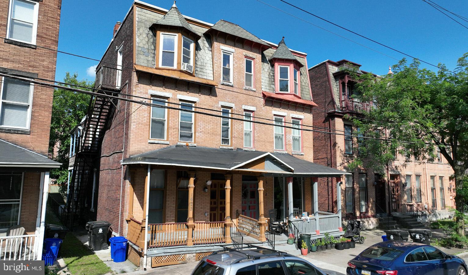 20-UNIT MULTIFAMILY PORTFOLIO OF 4 PROPERTIES
CONTACT SHOWING AGENT MHER VARTANIAN FOR MORE INFO
Stabilized 20- unit multifamily portfolio consisting of four properties in the heart of Midtown and the Capitol District of Harrisburg, PA. The portfolio includes 1213 2nd Street, 1623 Green Street, 901–903 N 2nd Street, and 801 Green Street, all within close proximity of each other.
The portfolio features all one-bedroom, one-bathroom units, strong in-place income, and upside through strategic rent optimization. With consistent occupancy and immediate scale in a high-demand rental corridor, this offering is ideal for cash-flow-focused investors and 1031 exchange buyers seeking long-term growth