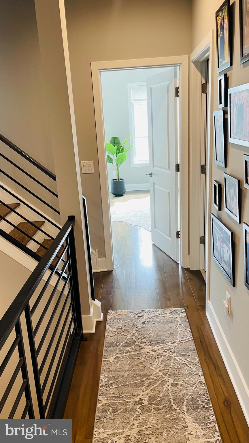 POINT BREEZE - Residential Lease