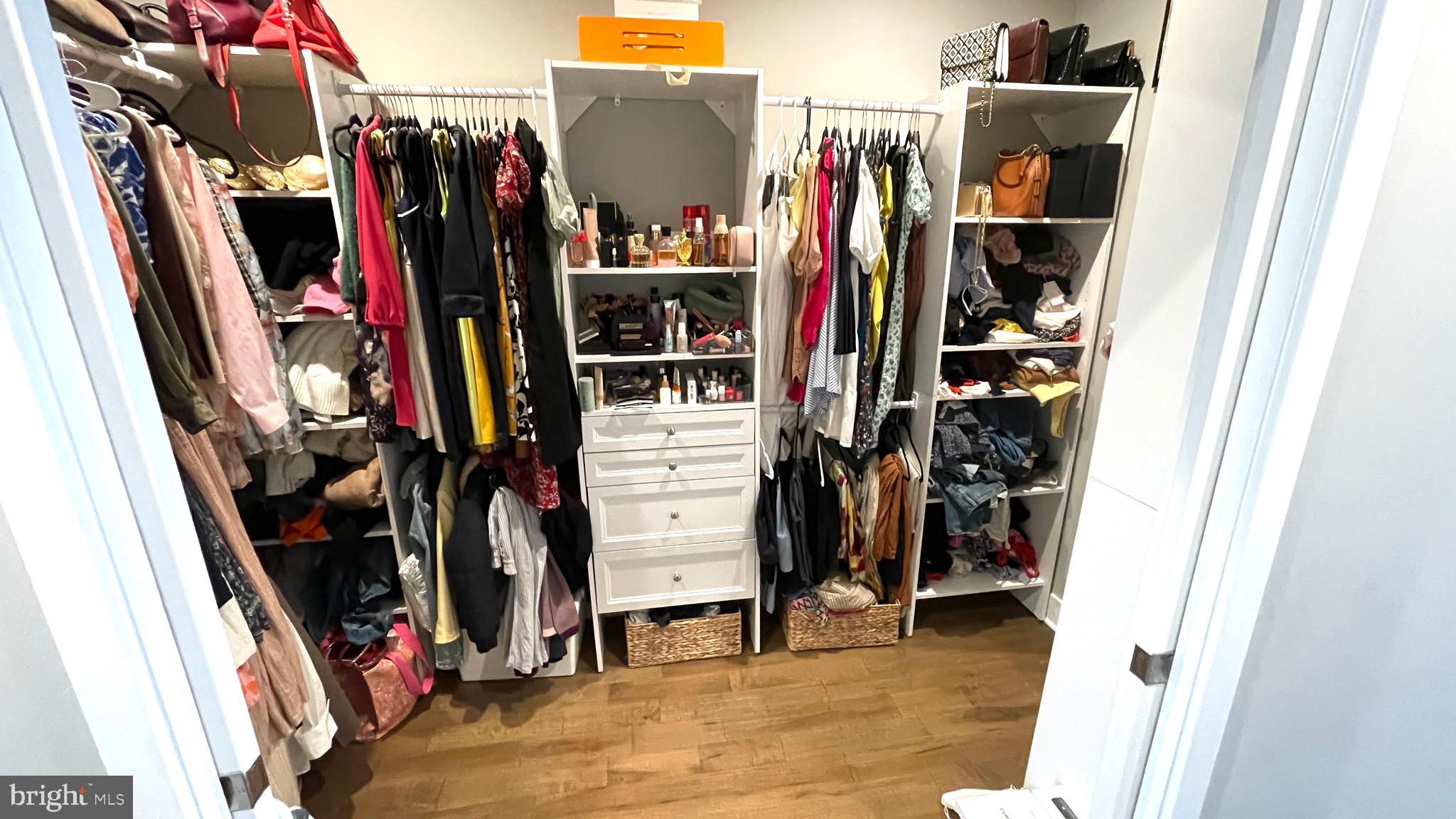 POINT BREEZE - Residential Lease