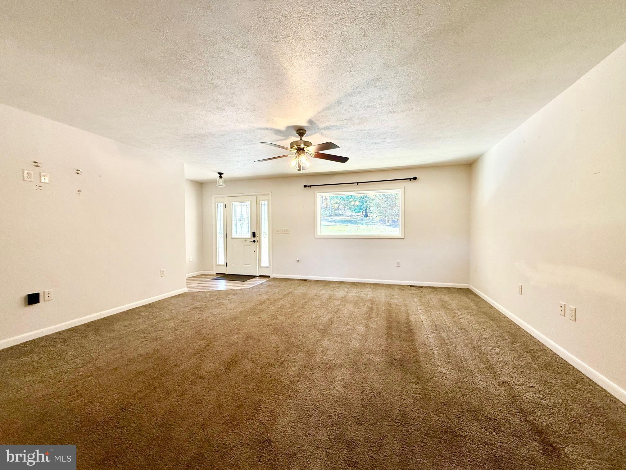 ASHTON WOODS - Residential