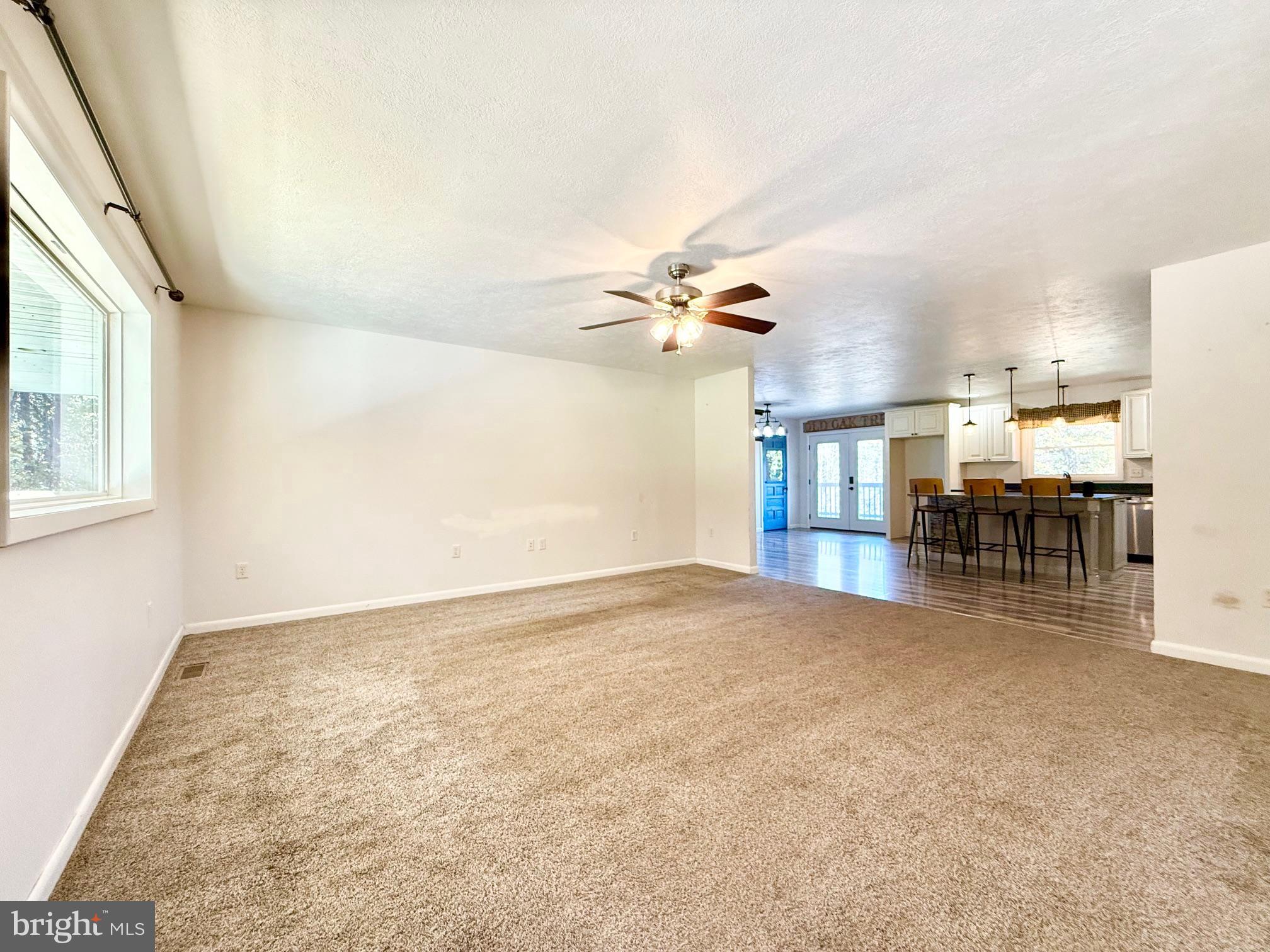 ASHTON WOODS - Residential