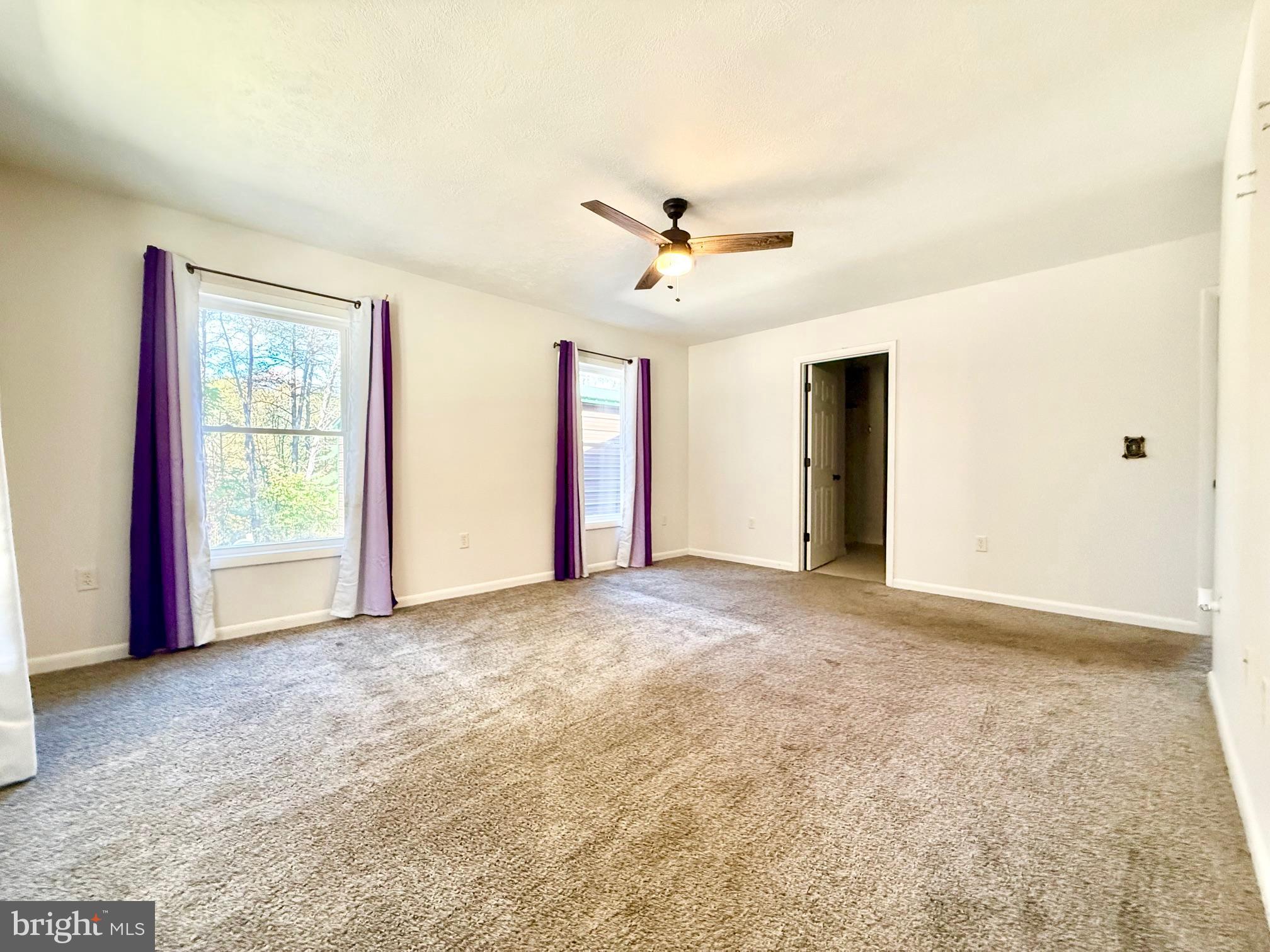 ASHTON WOODS - Residential