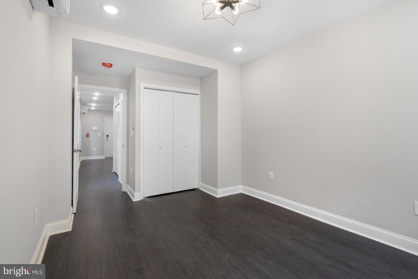 MANTUA - Residential Lease