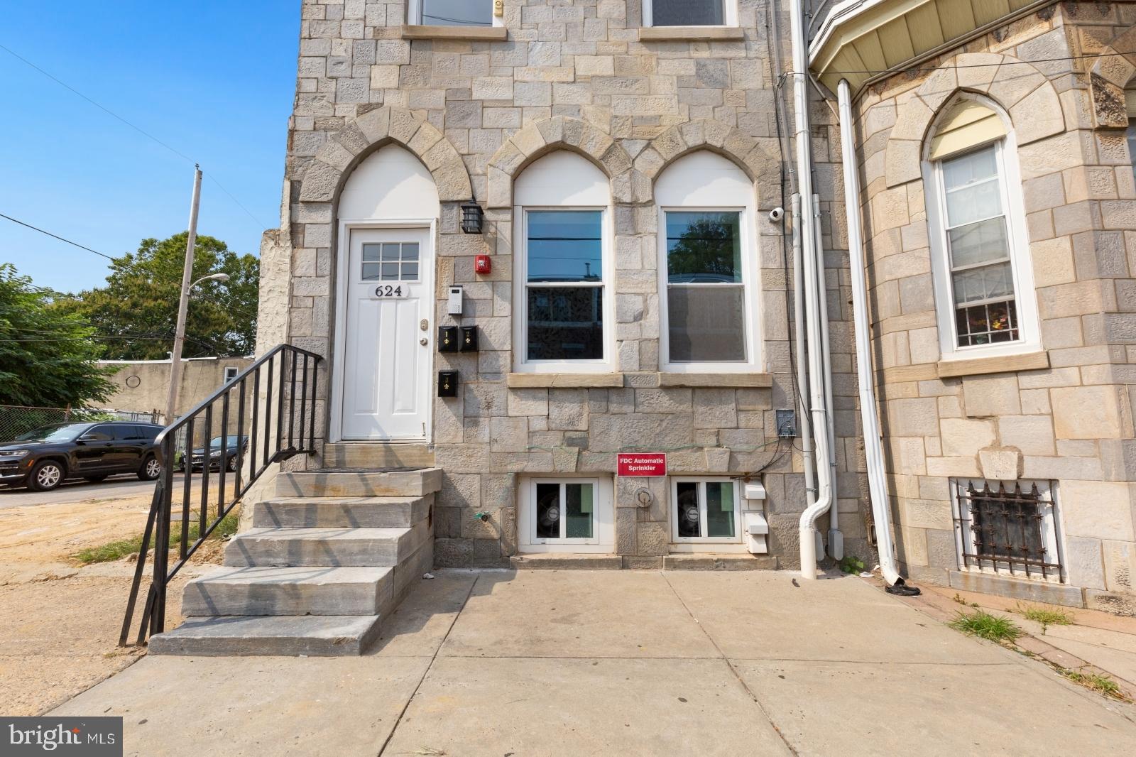 MANTUA - Residential Lease