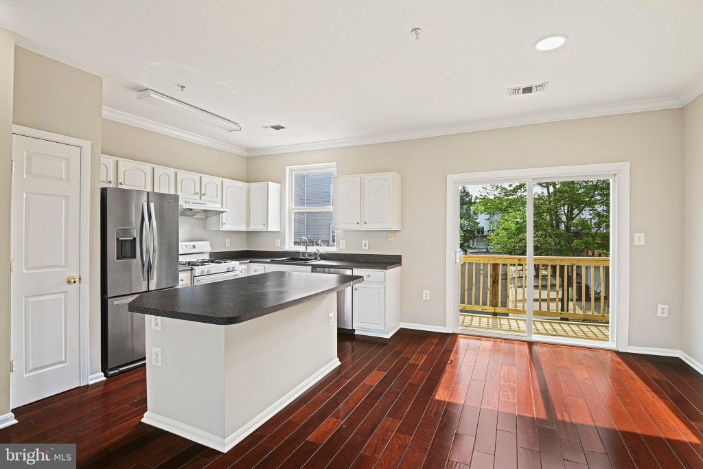 Photo of 21792 Jarvis Square, ASHBURN, VA 20147 (MLS # VALO2133132)
