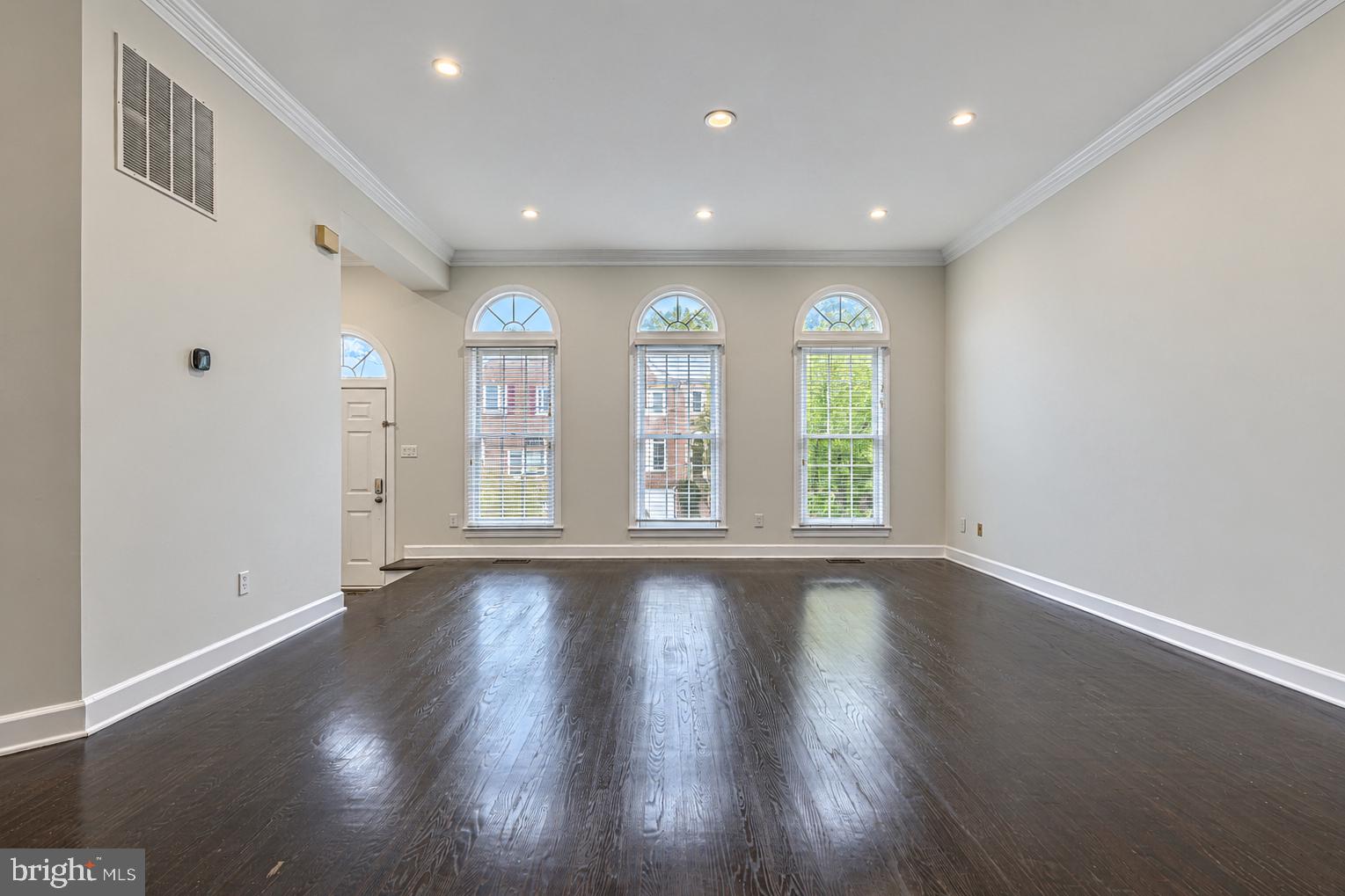 1805 VANCE PLACE