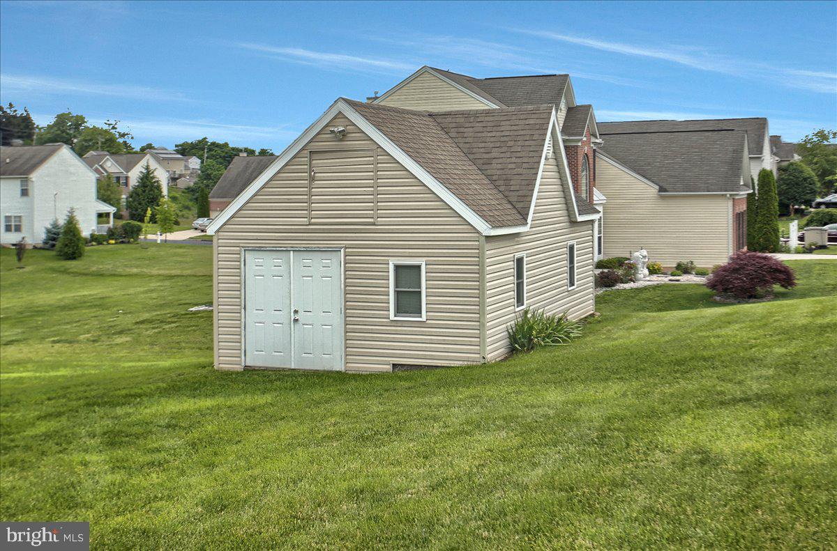 BRIARCLIFF - Residential