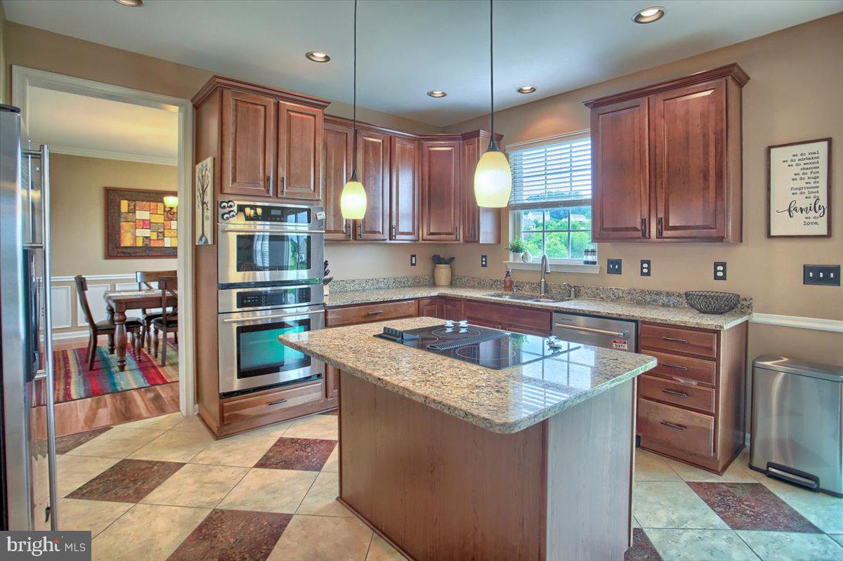 BRIARCLIFF - Residential