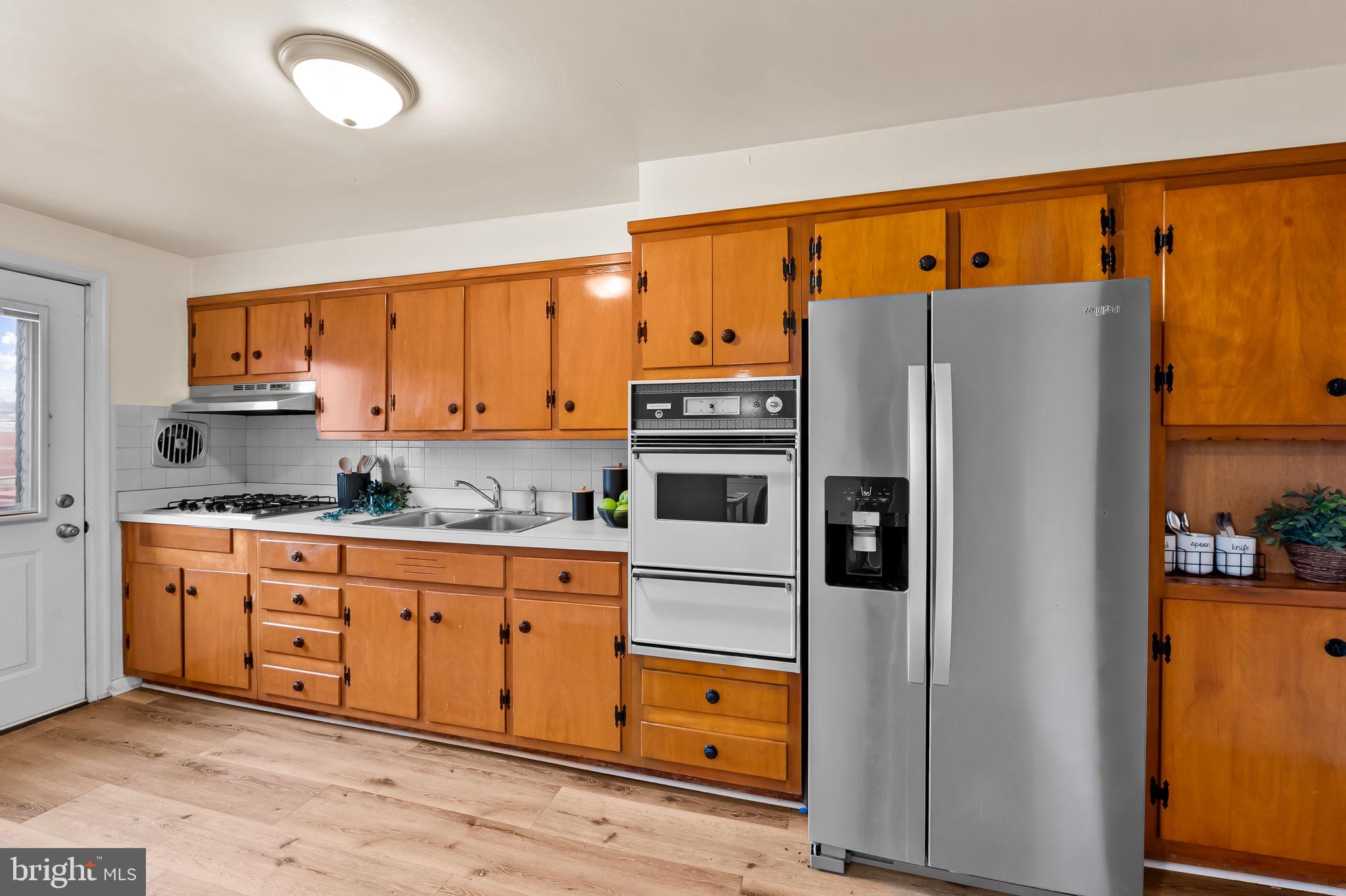 ARBUTUS - Residential