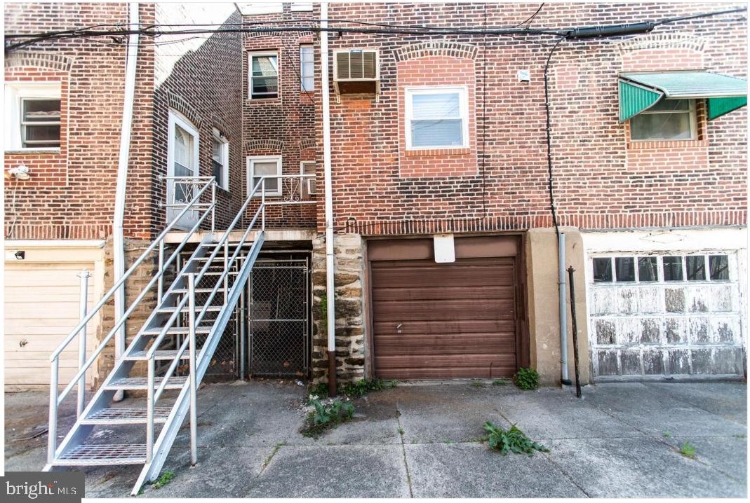 WEST PASSYUNK - Residential Lease