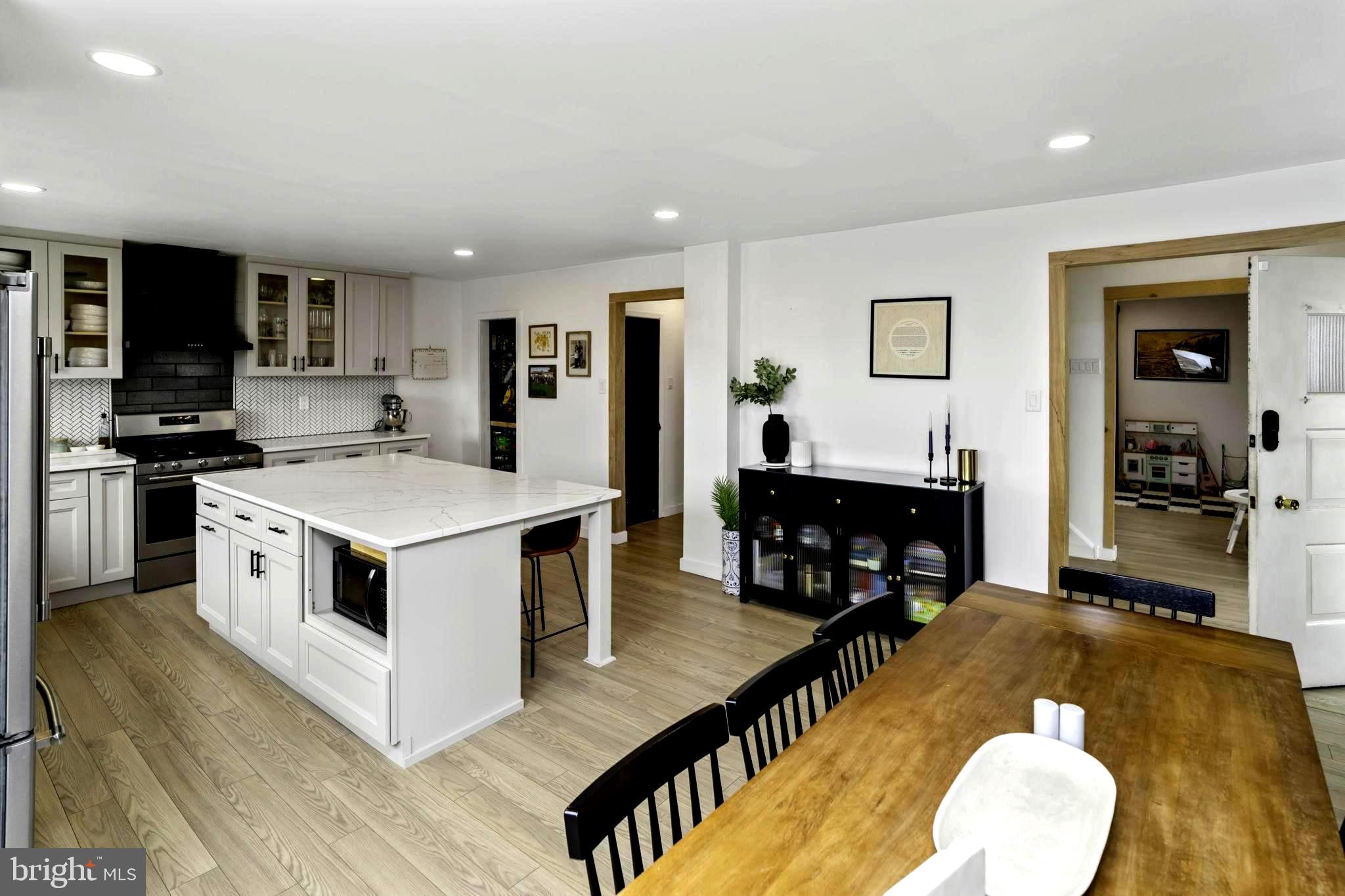 PINE VALLEY - Residential