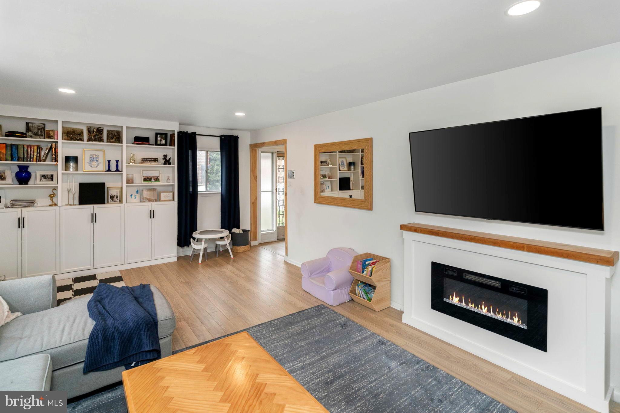 PINE VALLEY - Residential