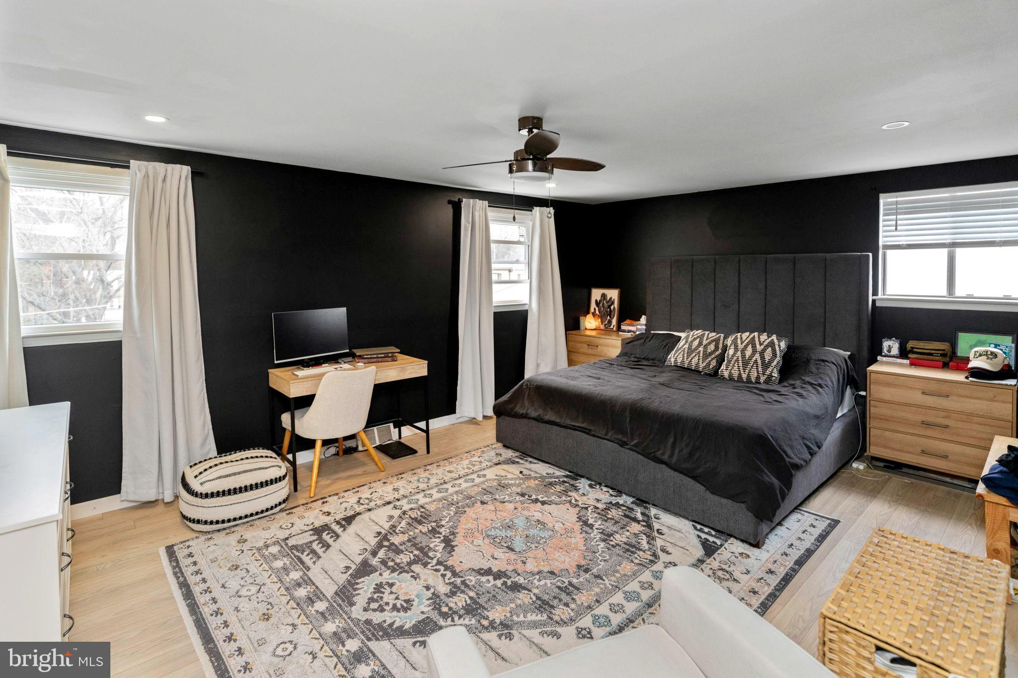 PINE VALLEY - Residential