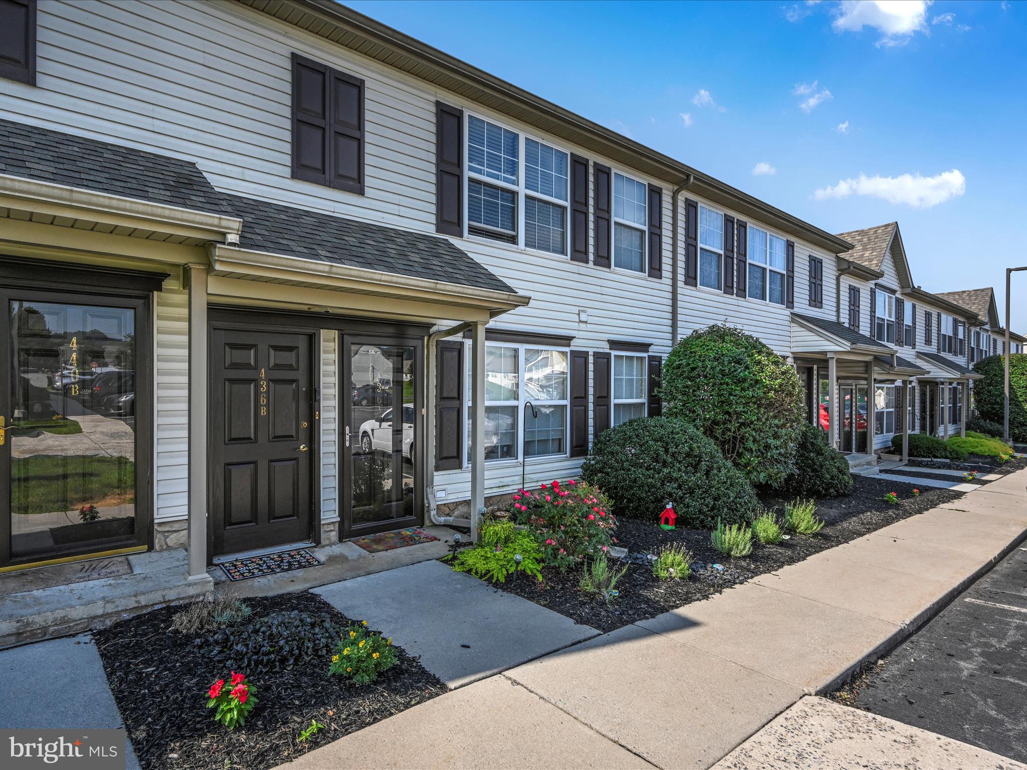 **Potential Short sale**Buyer pays $6K loss mitigation fee. ABBA Loss Mitigation is professionally negotiating this short sale. If your buyer chooses to change the title company, ABBA Loss Mitigation will need to know immediately as it will create extra work and expenses.
Welcome to low-maintenance living in this charming 2nd floor condo in Hellam Township! This 2-bedroom, 1.5 bath home features a spacious living and dining area, central air, and efficient gas heat. The home features a new deck installed 2025. Say goodbye to yard work and snow shoveling that's taken care of for you. With plenty of potential, this home is ready for your personal touch. Bring your ideas and make it truly yours. Conveniently located near major highways, shopping, and everyday essentials, this is a great opportunity to enjoy comfort and convenience in a peaceful setting.