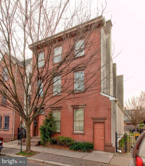 Photo of 35 Ewing Street, TRENTON, NJ 08609 (MLS # NJME2070962)