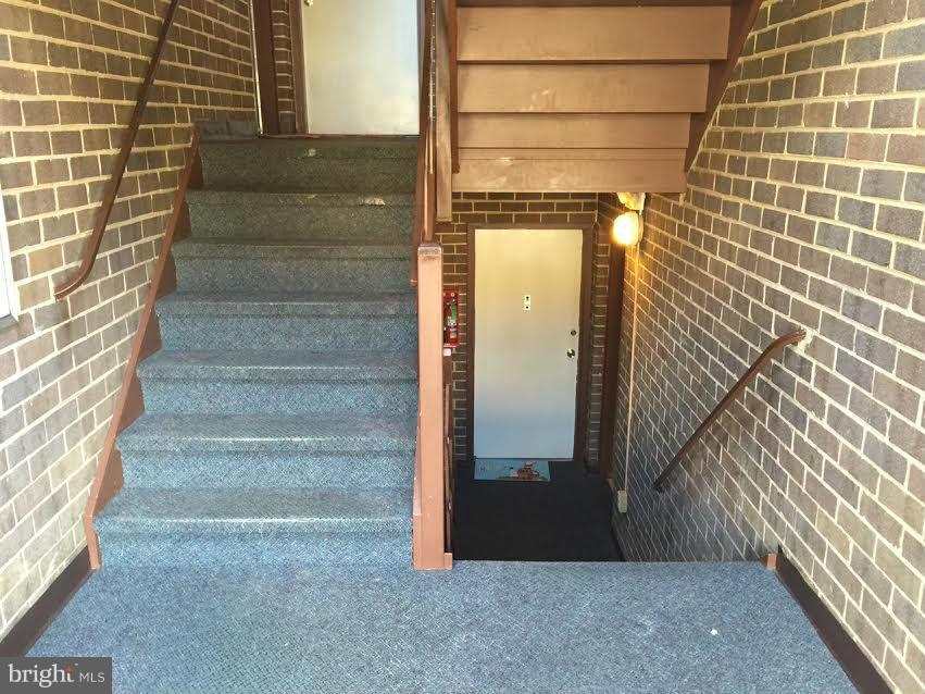 OCCOQUAN RIDGE CONDO - Residential Lease