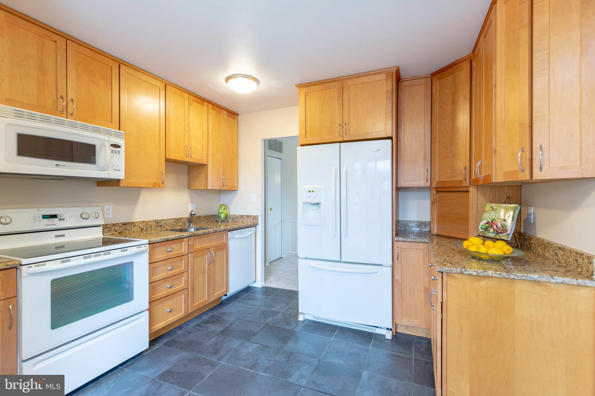 SPRIGGS COVE - Residential