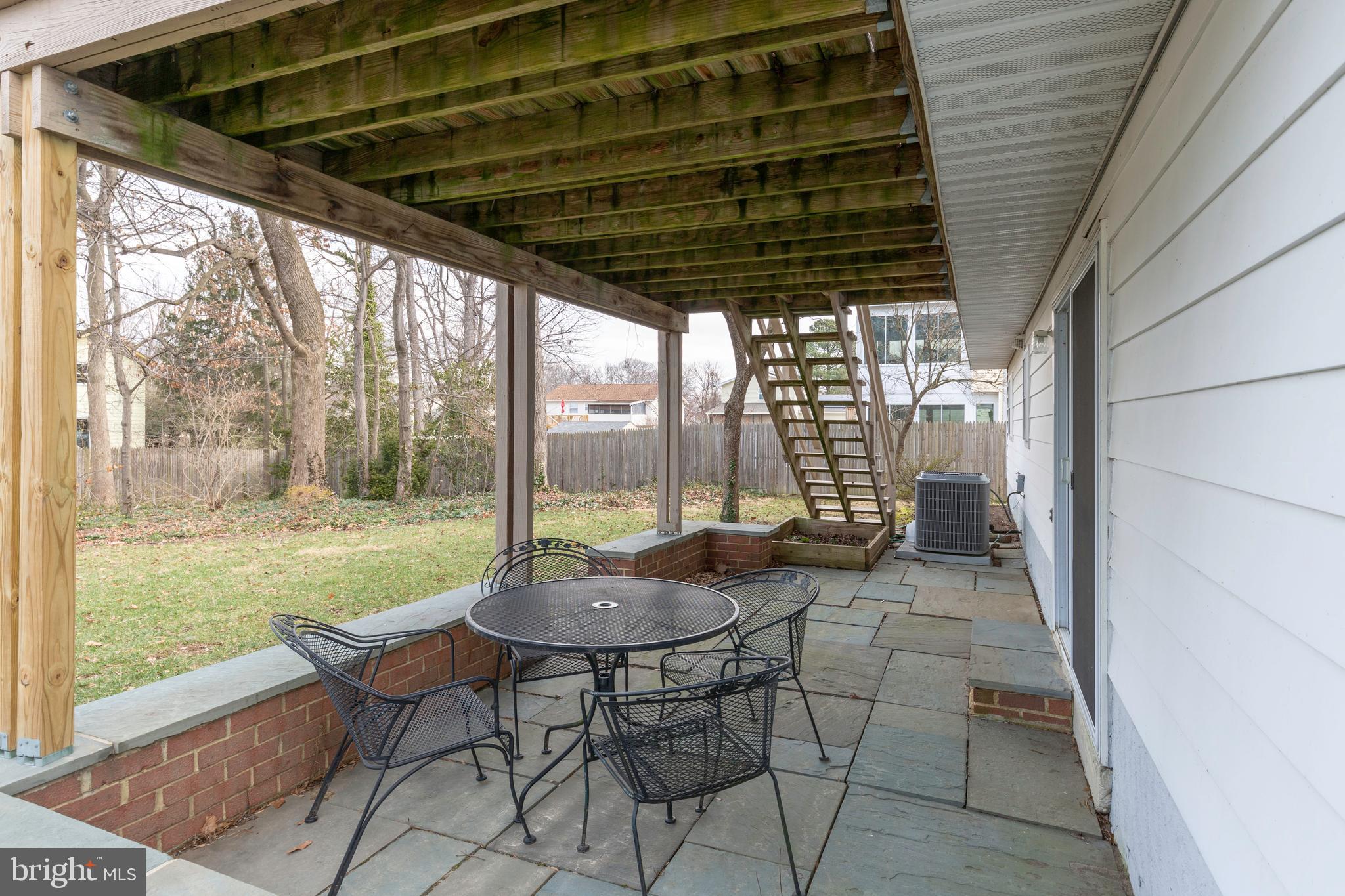 SPRIGGS COVE - Residential