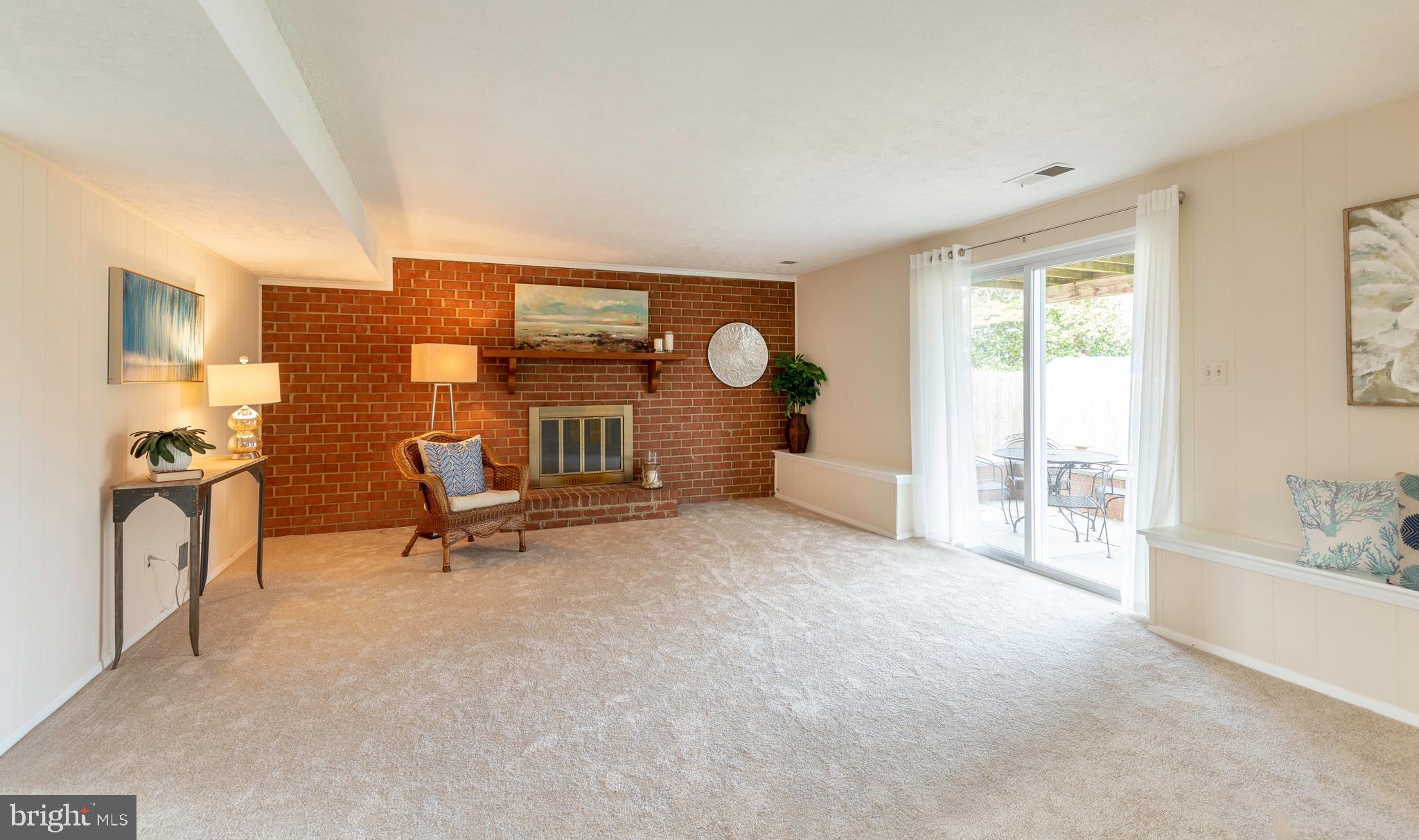 SPRIGGS COVE - Residential