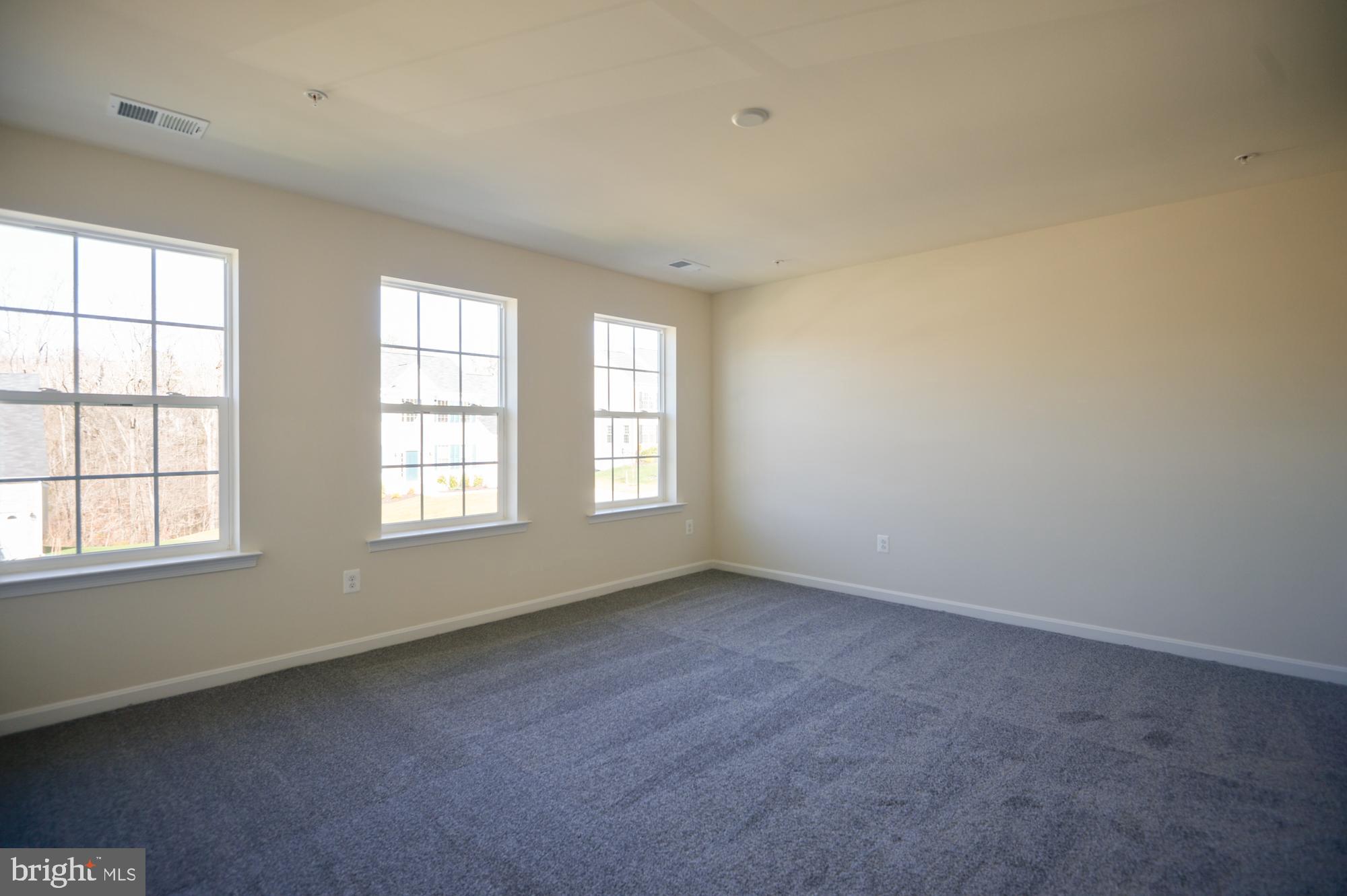 HUNTERS MILL - Residential Lease