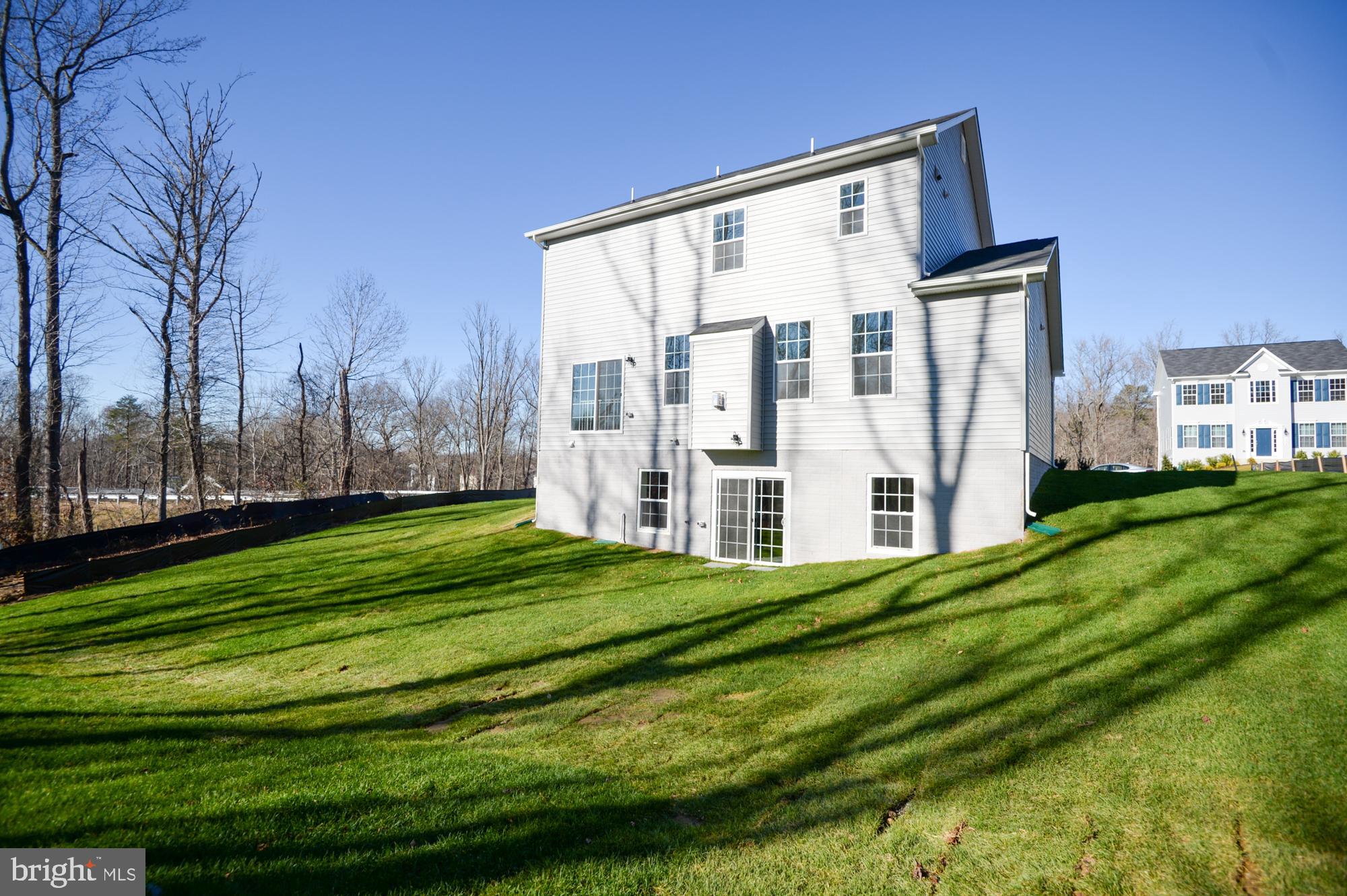 HUNTERS MILL - Residential Lease