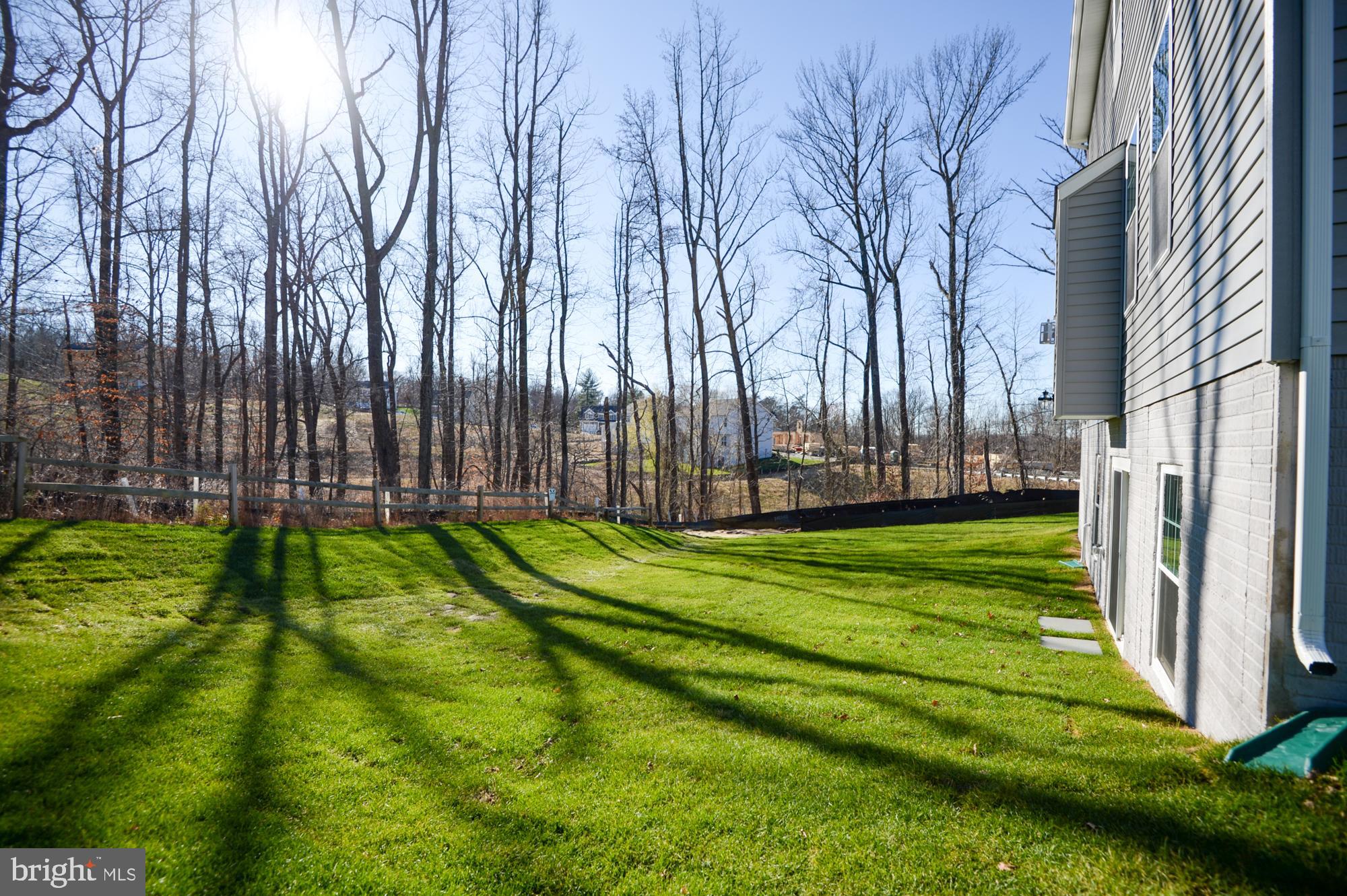 HUNTERS MILL - Residential Lease