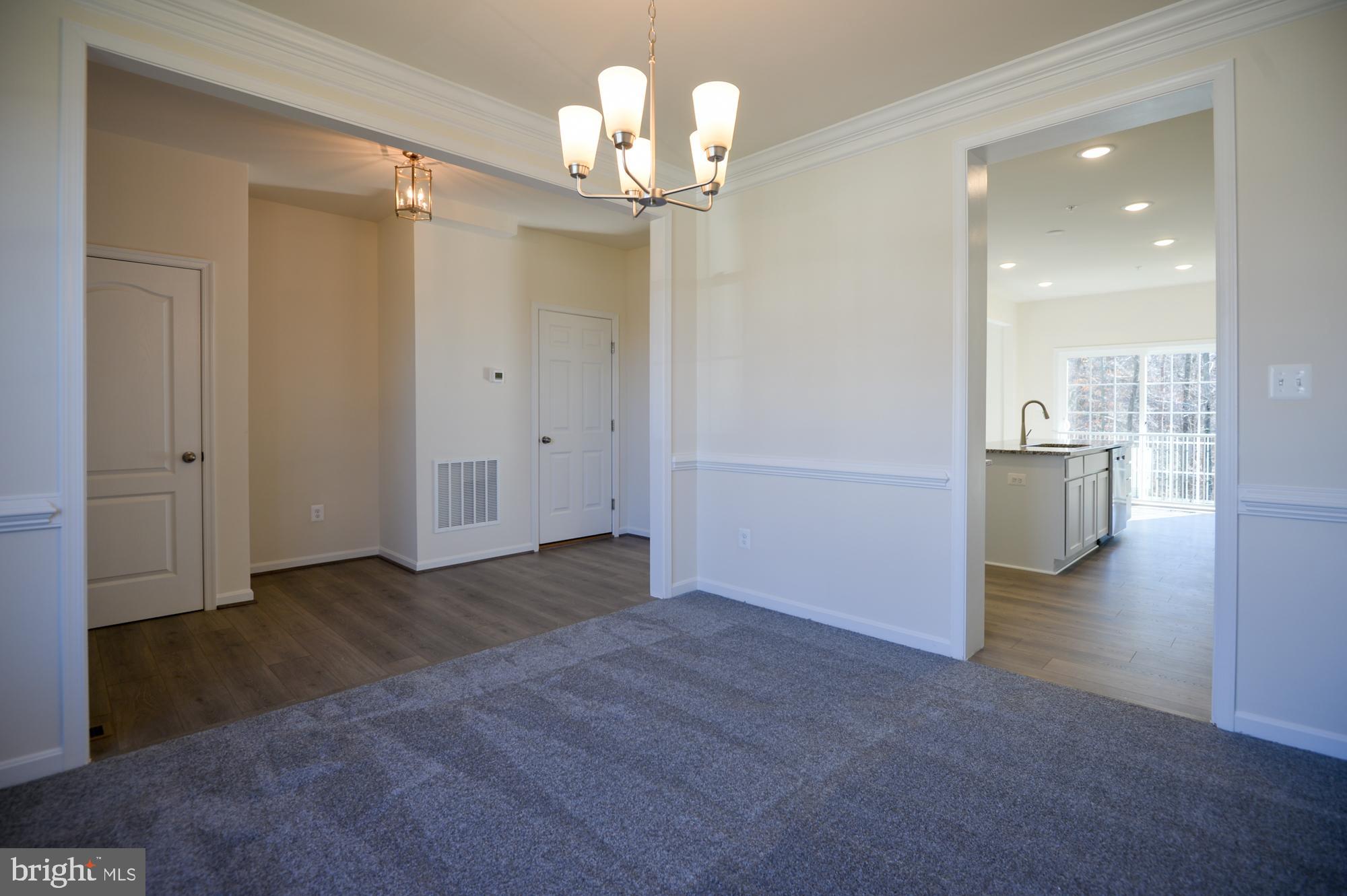 HUNTERS MILL - Residential Lease