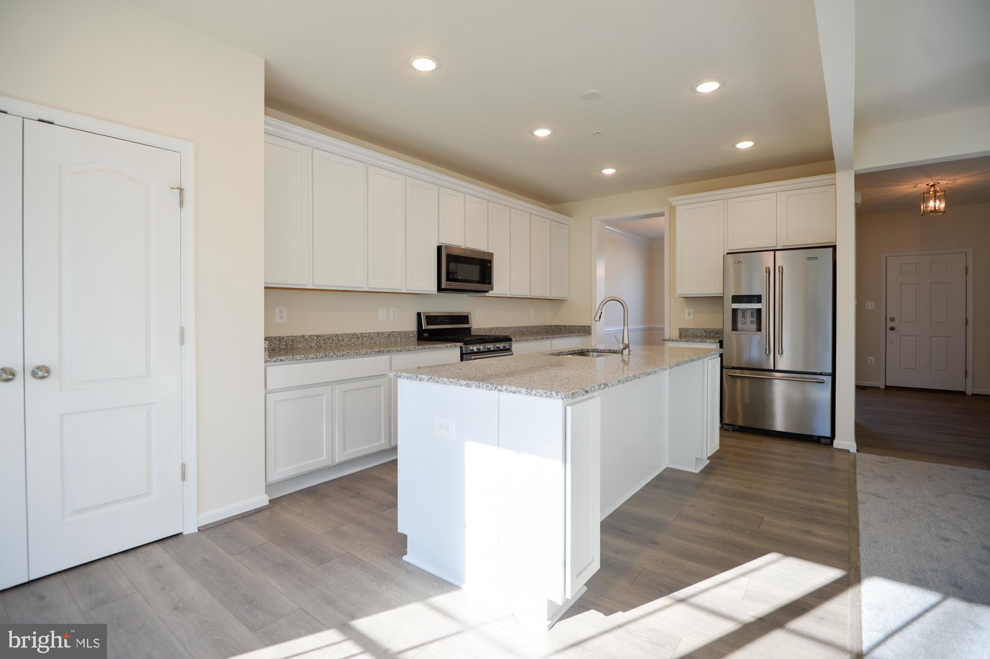 HUNTERS MILL - Residential Lease