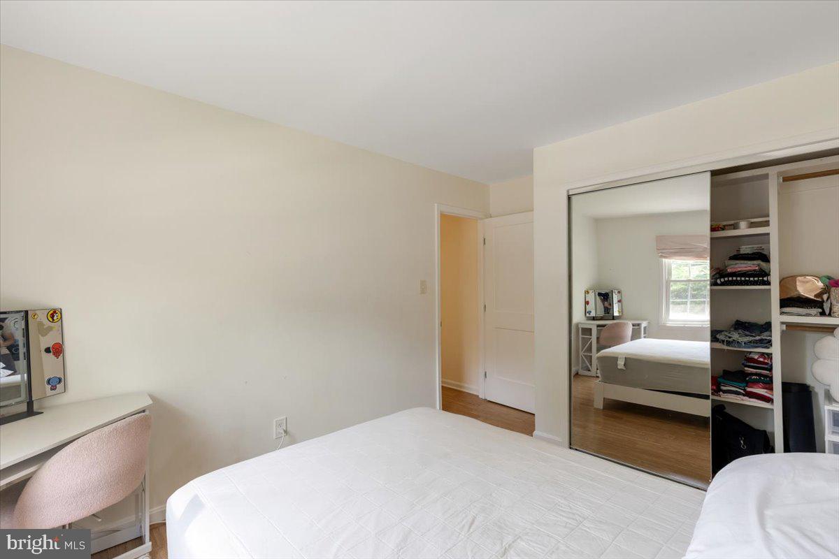 LAKEWOOD HILLS - Residential