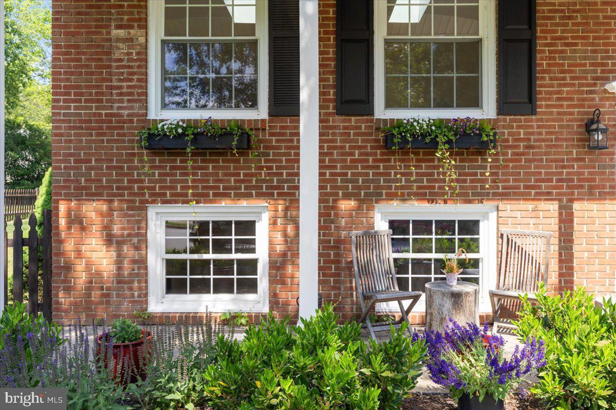 LAKEWOOD HILLS - Residential