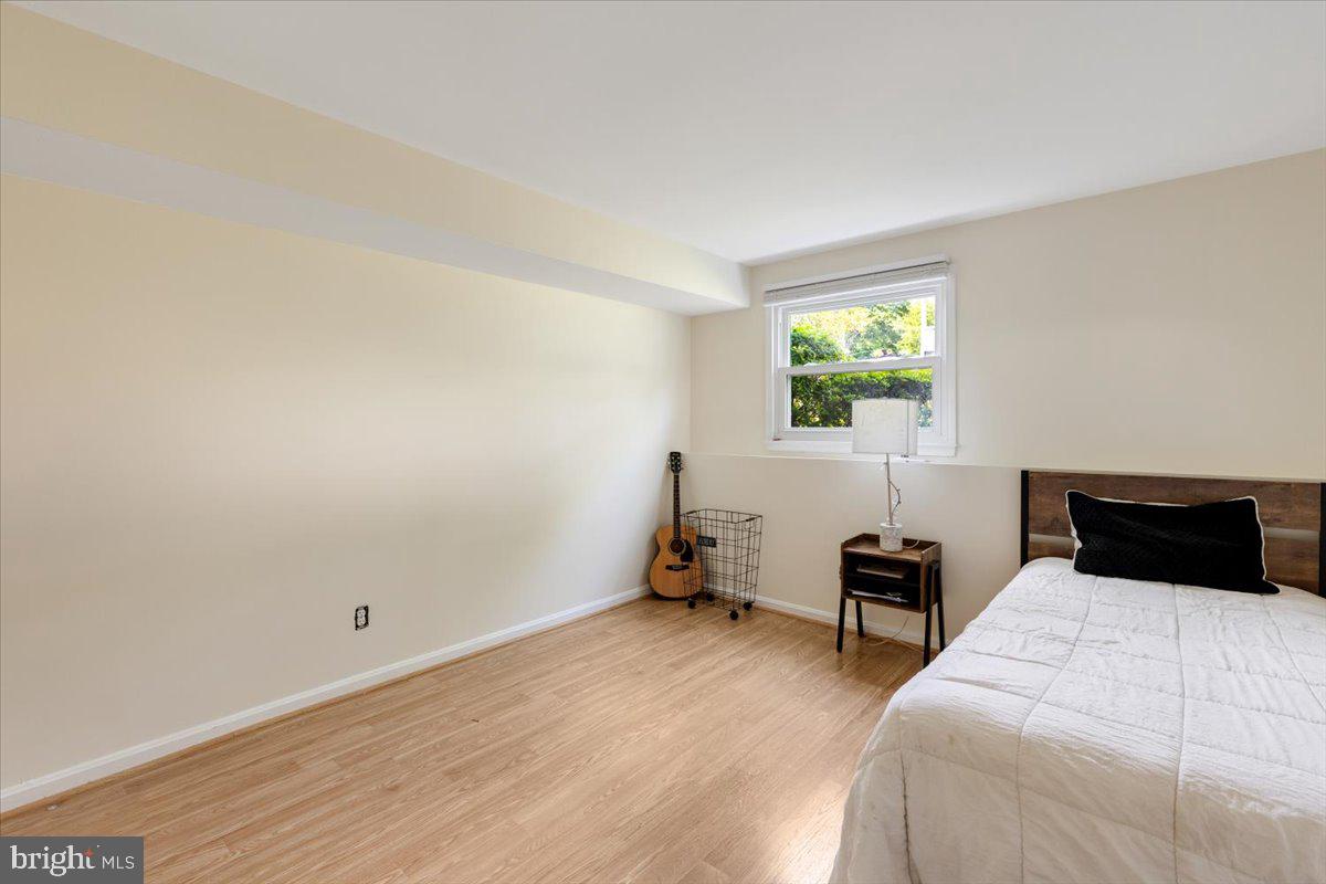 LAKEWOOD HILLS - Residential