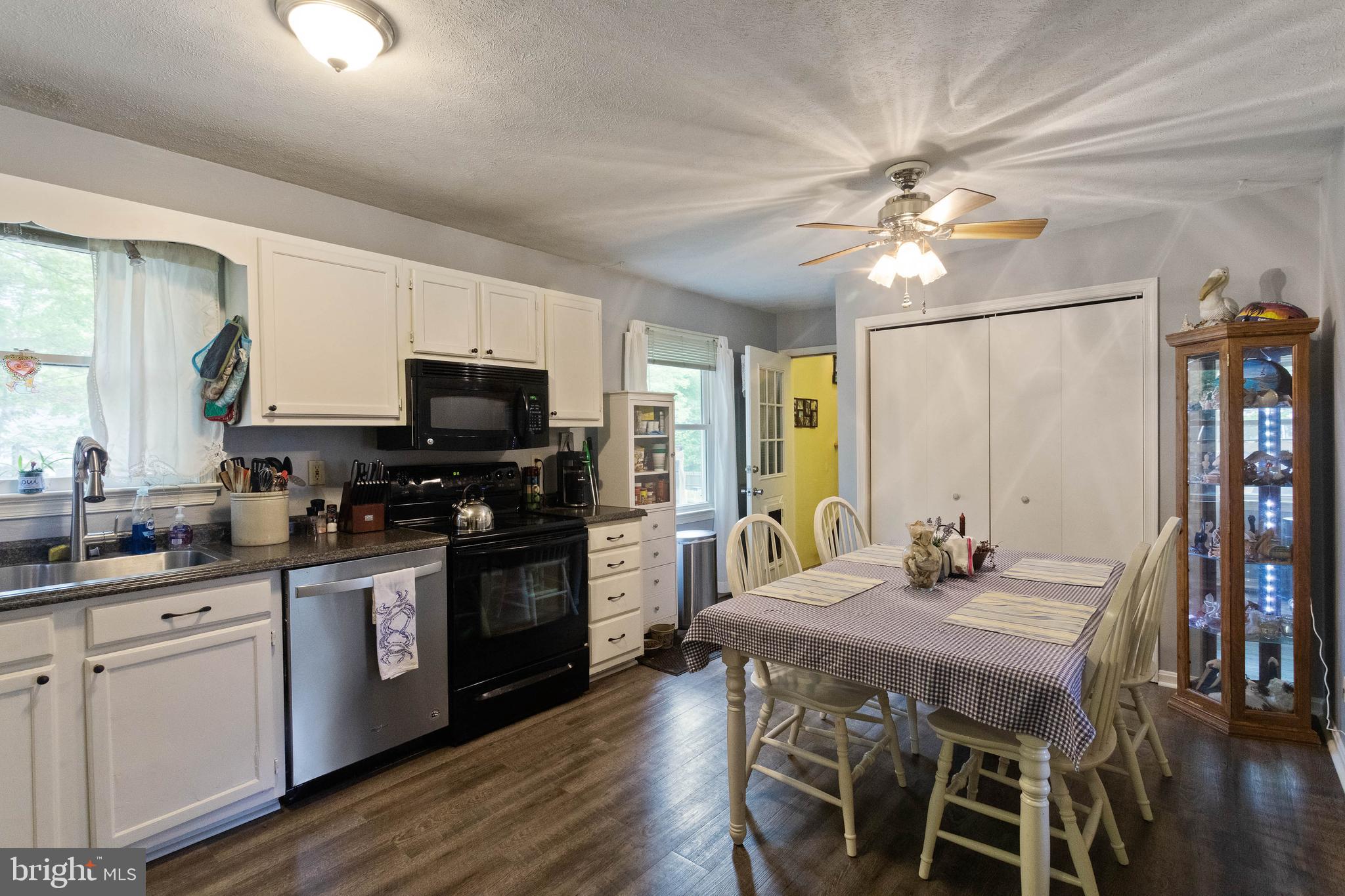 DRUM POINT - Residential