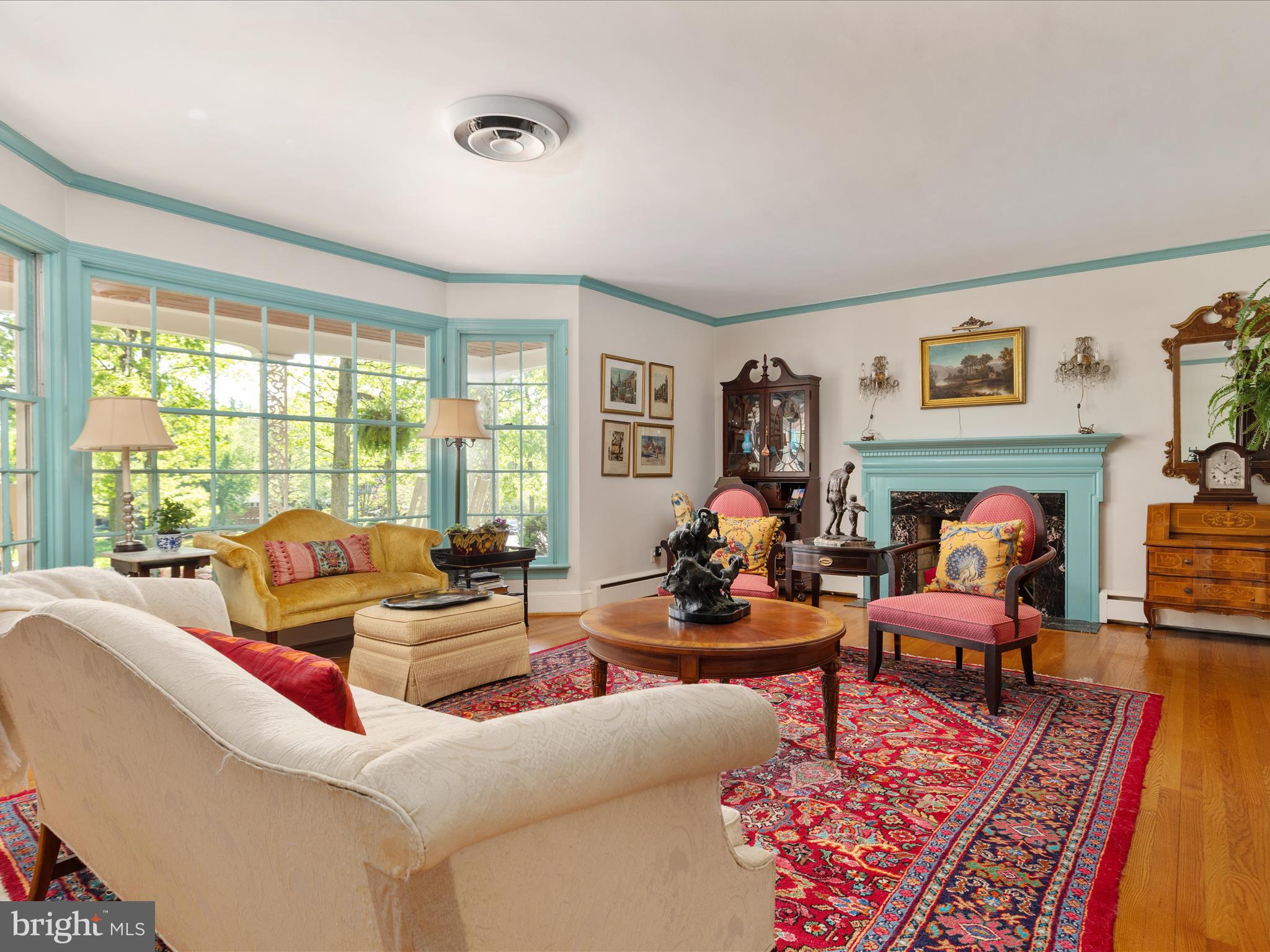 DOUBLE CIRCLE - Residential