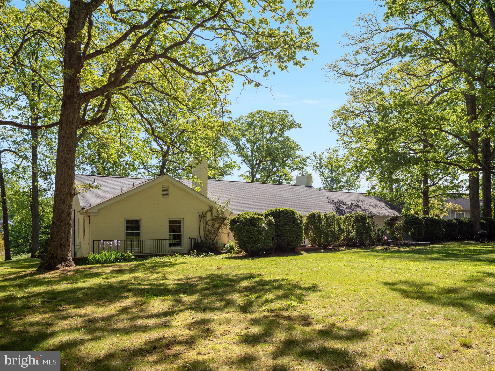 DOUBLE CIRCLE - Residential