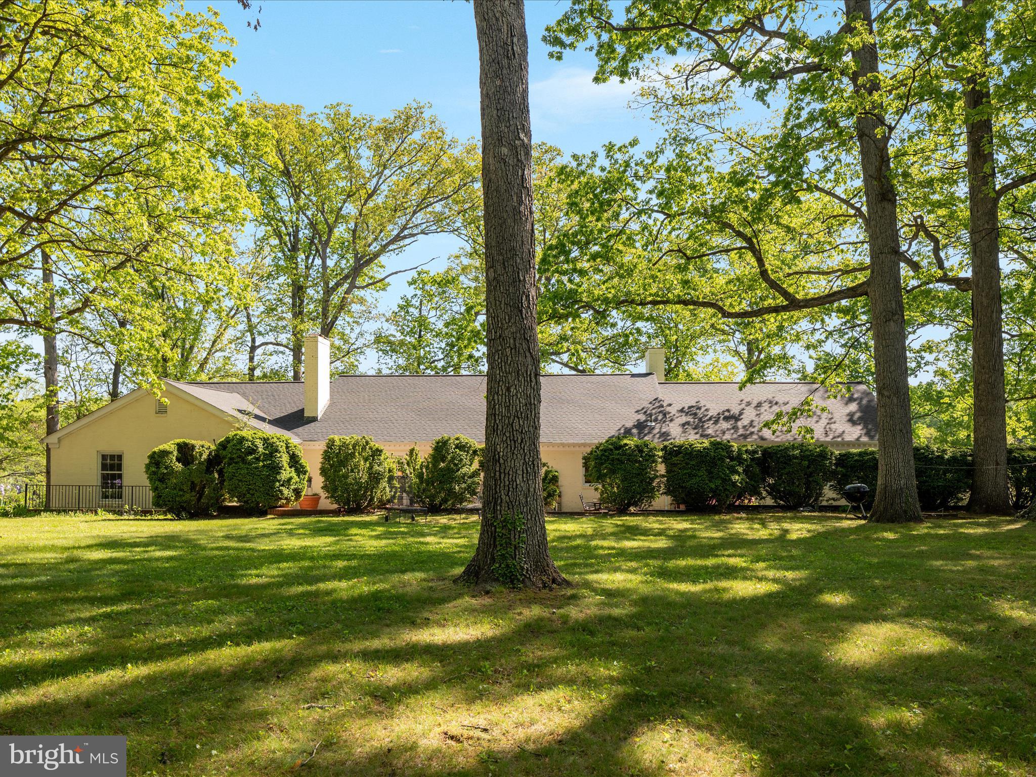 DOUBLE CIRCLE - Residential