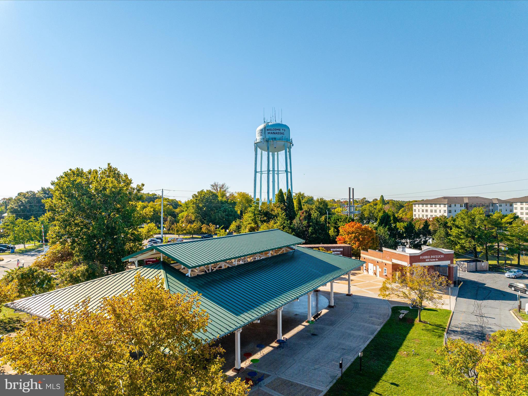 DOUBLE CIRCLE - Residential